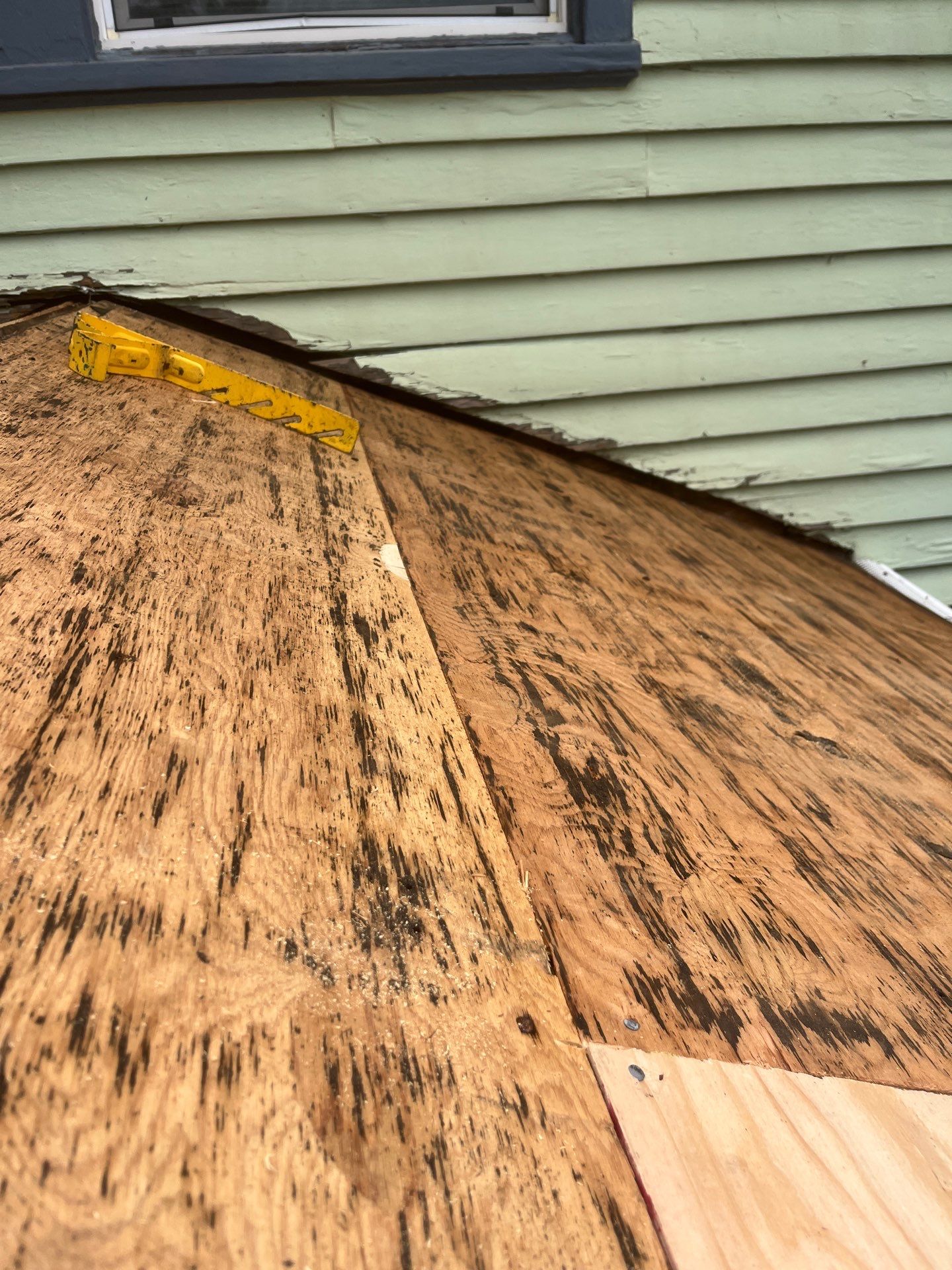 Project in Portland by Tom Leach Roofing