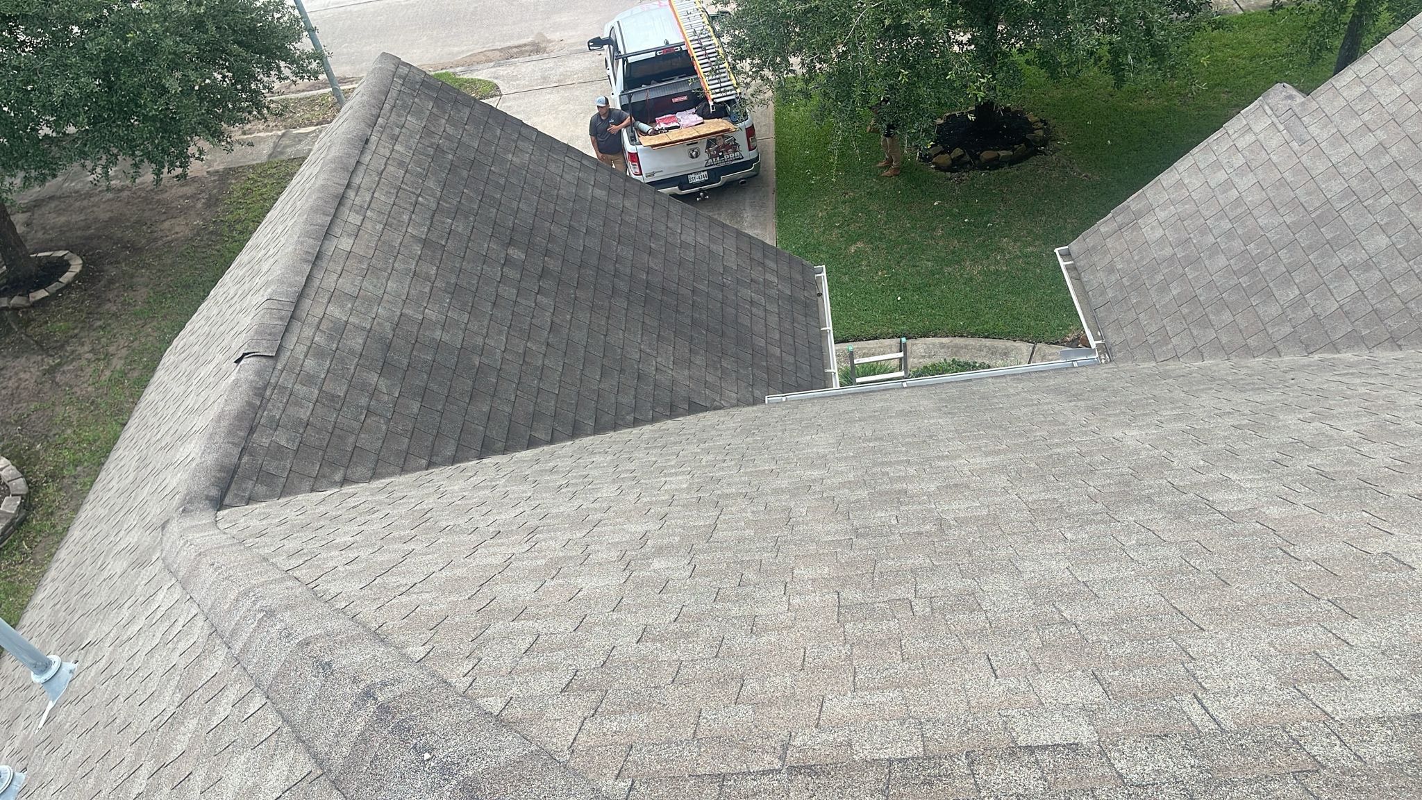 Hail Damage using Owen's Corning Duration (Lifetime) Shingles by Roof Repair Company