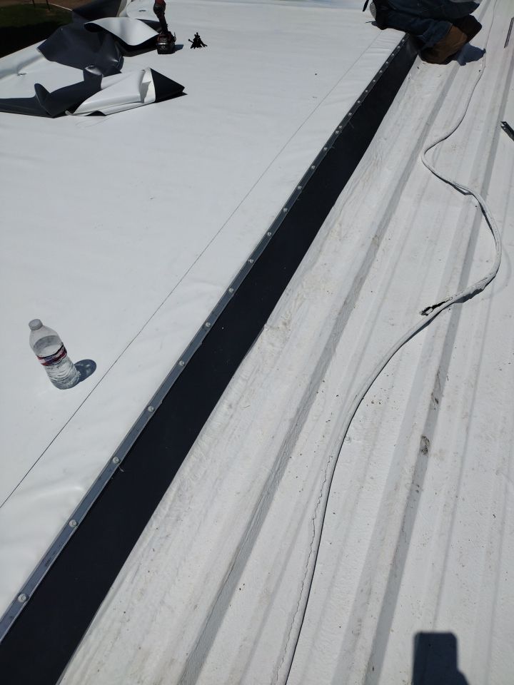 Office Building in Texarkana by Hostetler Roofing
