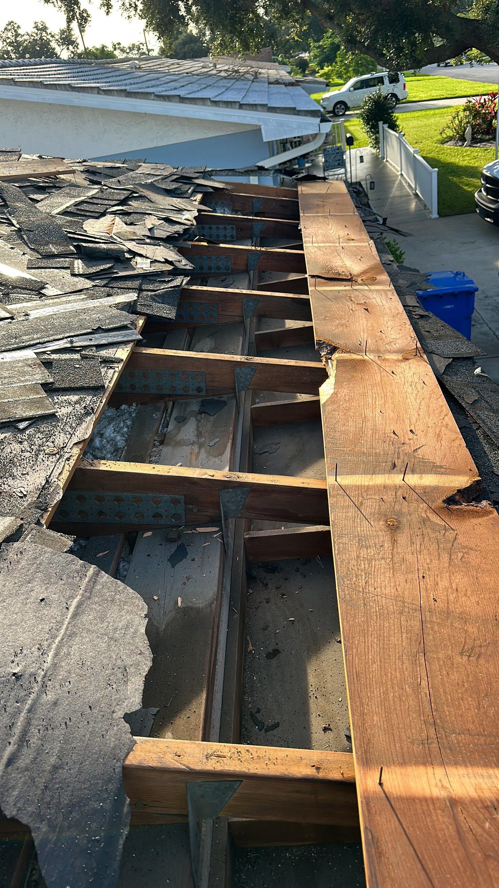 Project in St. Petersburg 33710 by Mitchell Roofing Company LLC 