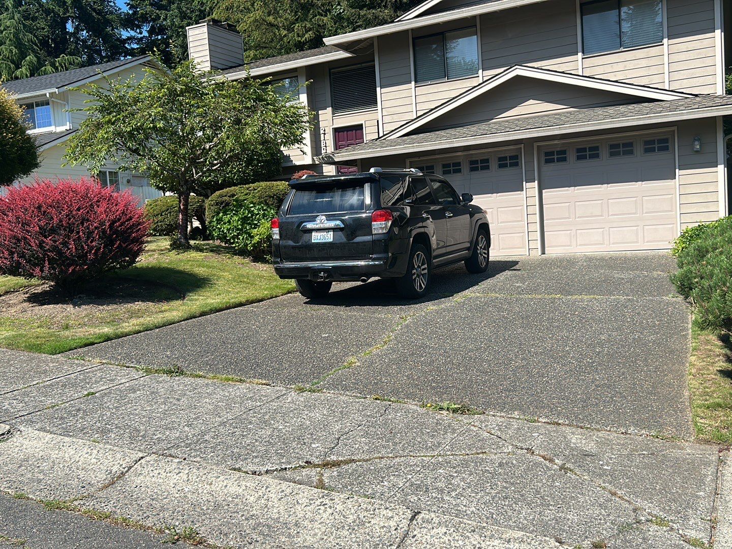 Laurie | Concrete Stairs  by Jireh Asphalt & Concrete Inc 