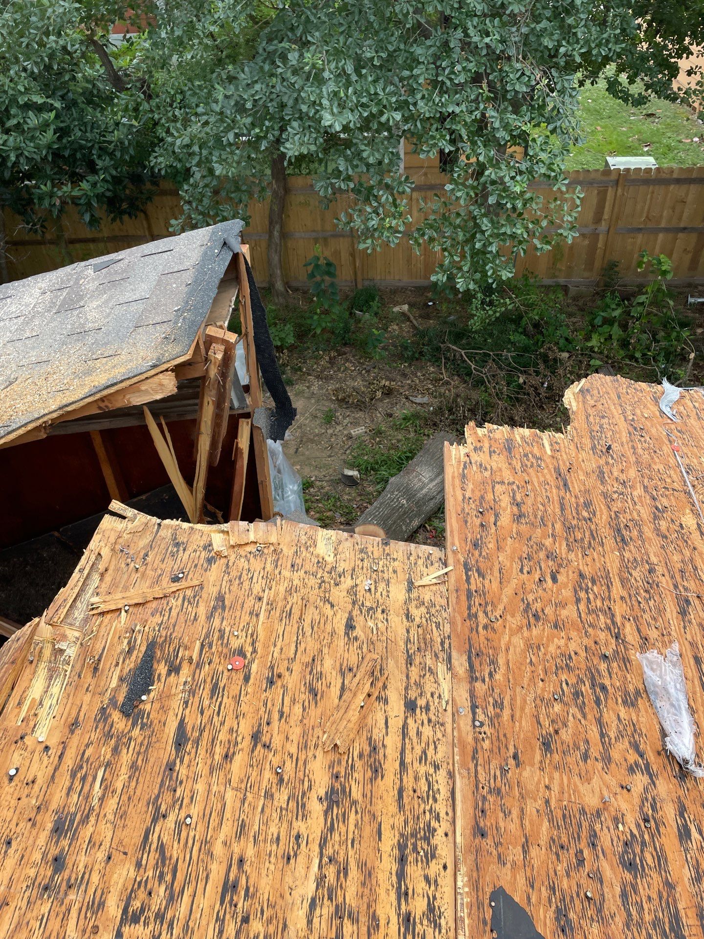 Residential Roofing Installation using Owen's Corning Duration (Lifetime) Shingles by Roof Repair Company