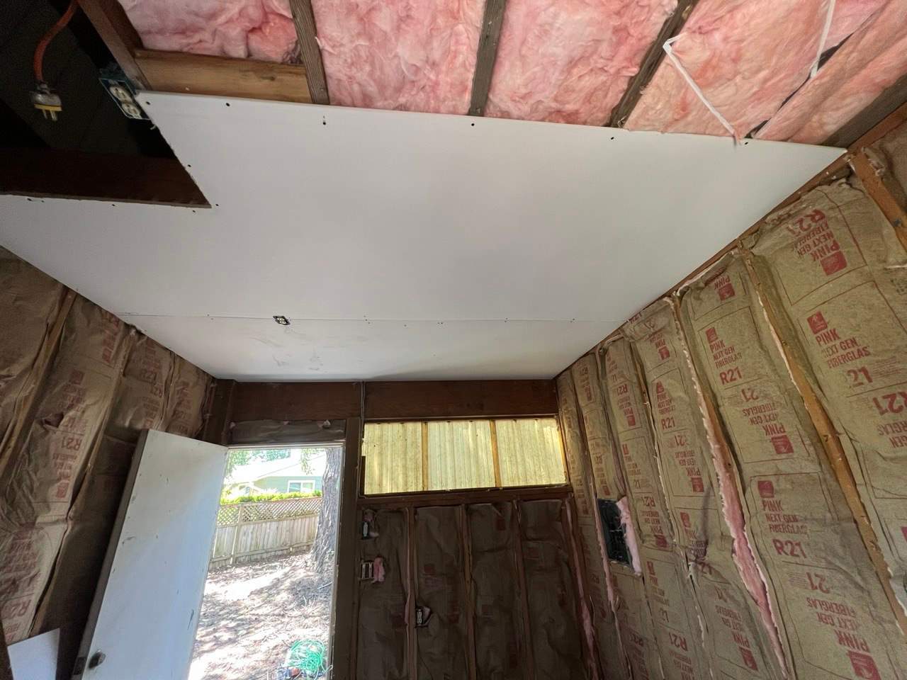 Drywall Installation by Handyman State LLC