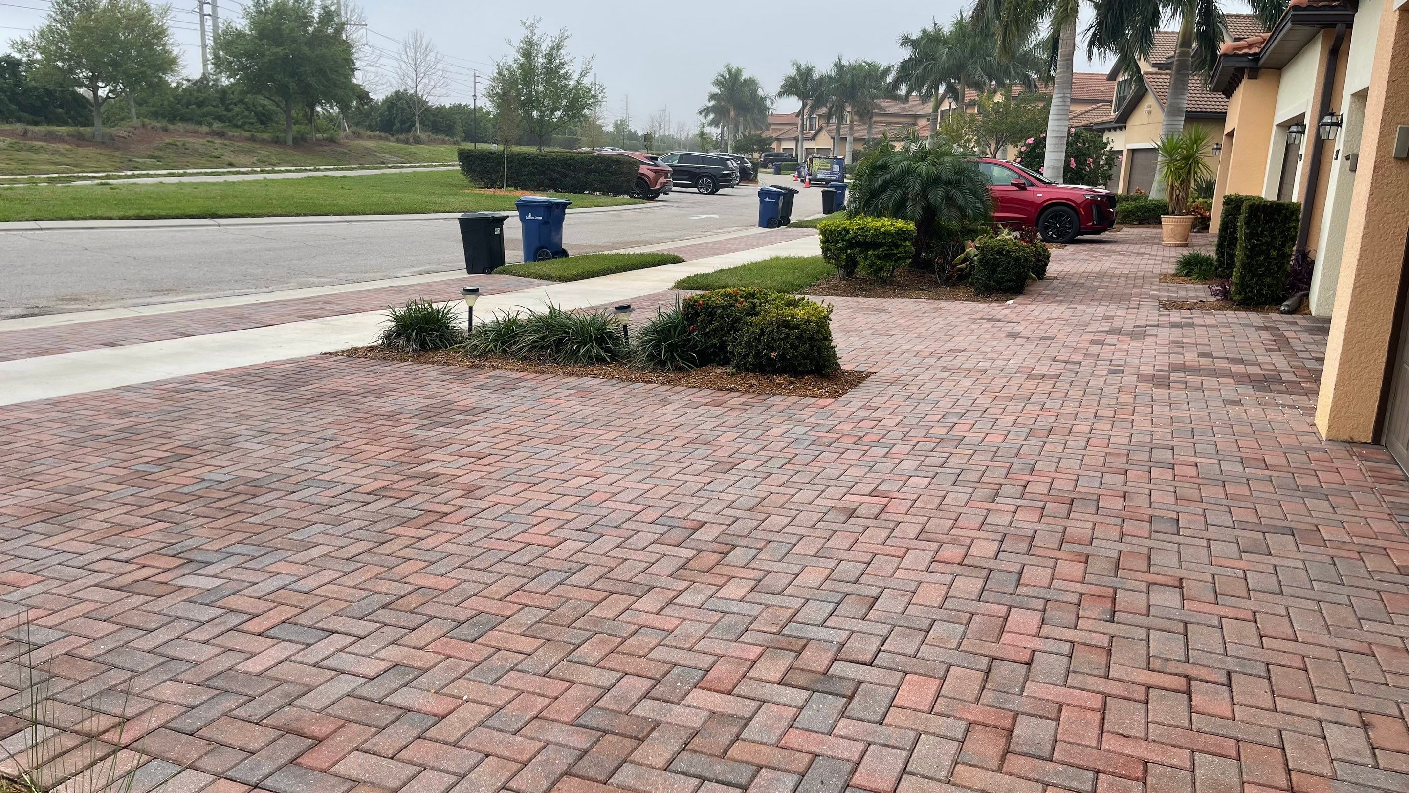 HOA Paver Driveway & Sidewalk Cleaning in Sarasota National, Venice, FL | Sunshine AquaWash by Sunshine AquaWash