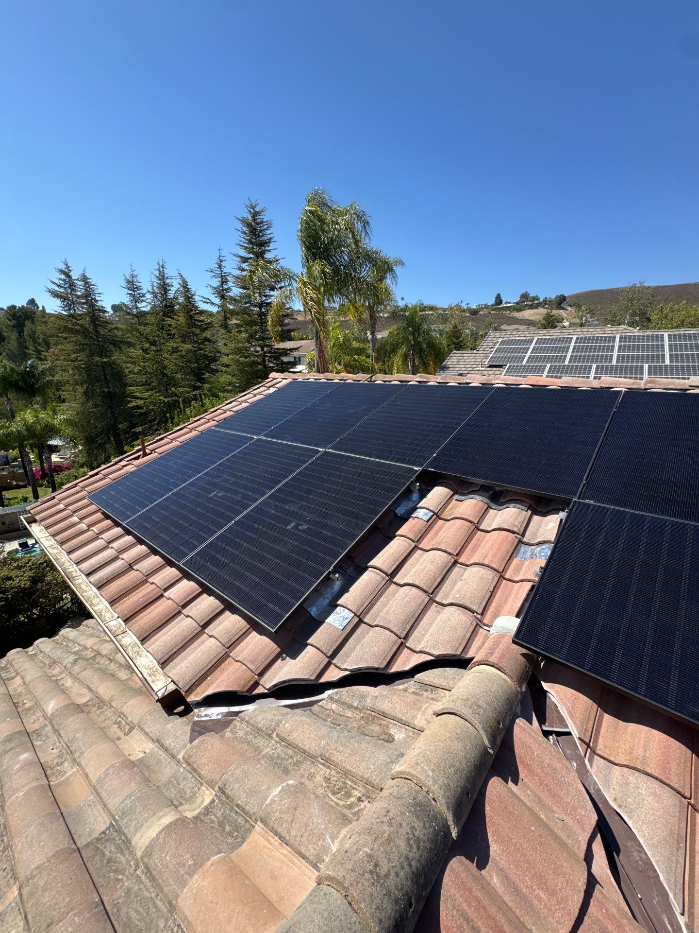 Solar and Tesla Powerwall 3 Battery Installation in Thousand Oaks by AWS Solar