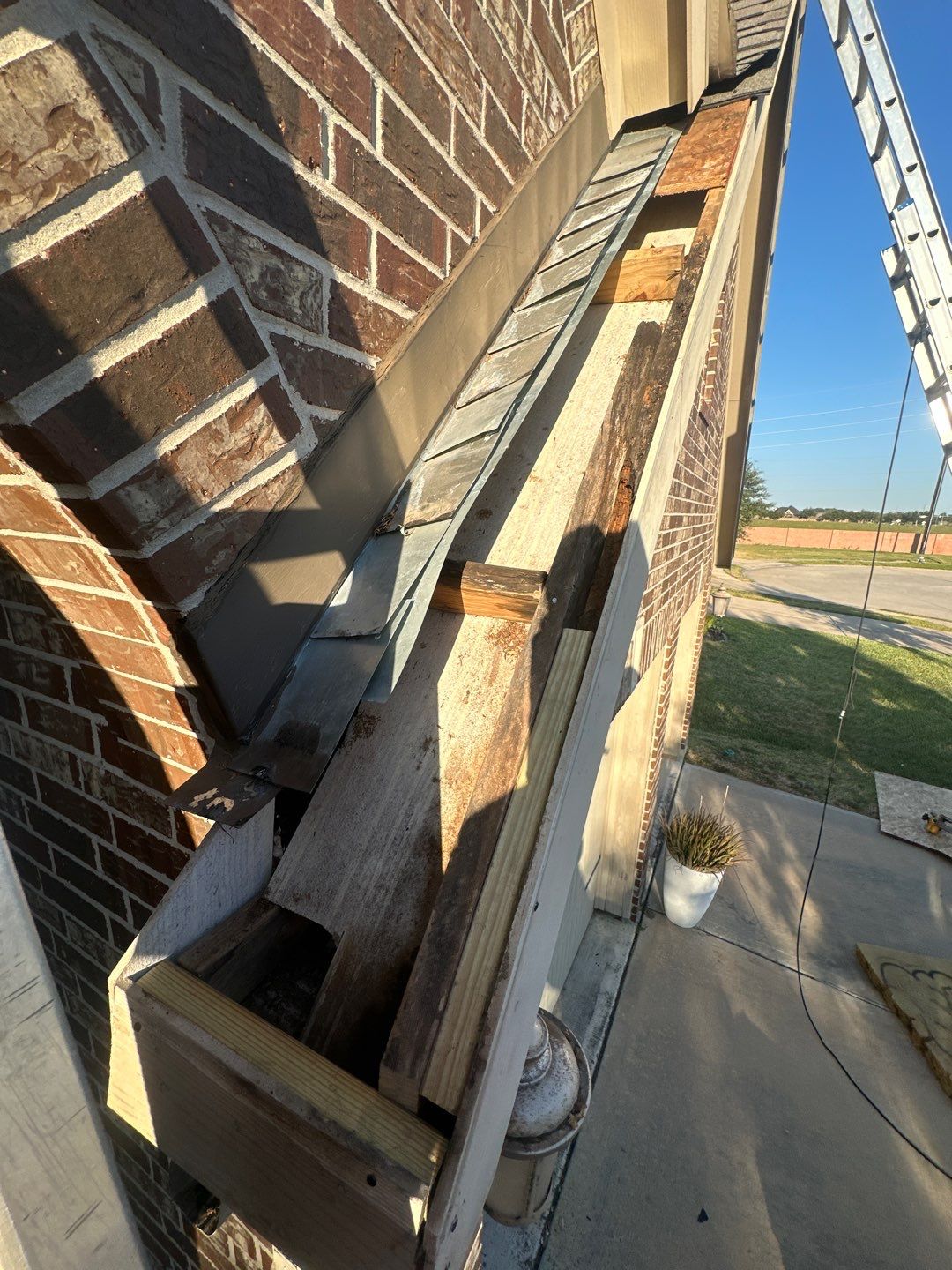 Residential Roofing Repair using Owen's Corning Duration (Lifetime) Shingles by Roof Repair Company