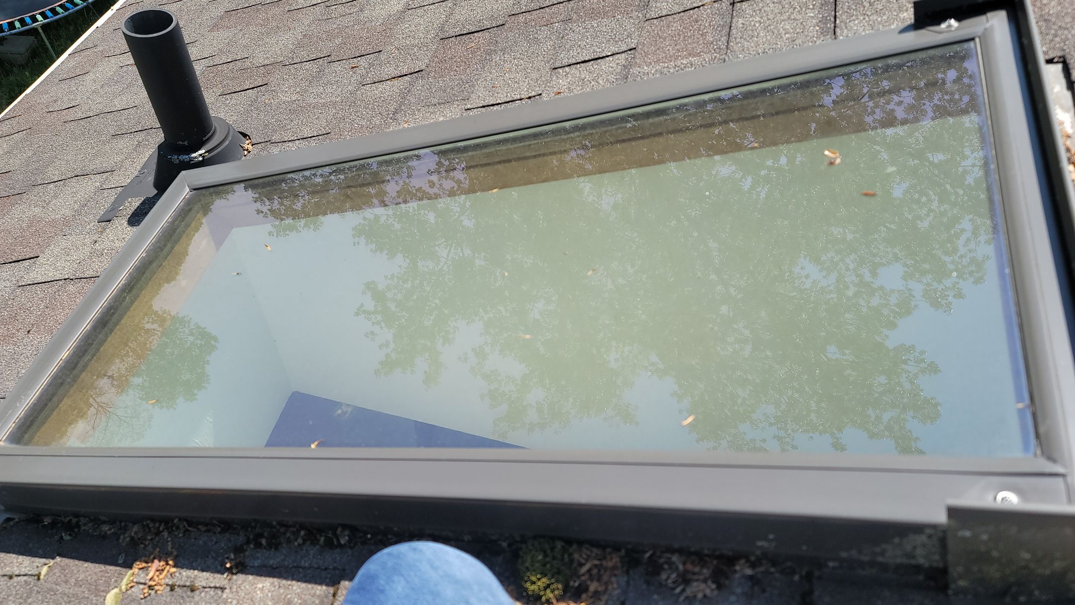 ATLAS PINNACLE COLOR: BLACK SHADOW by Eagle Eye Roofing