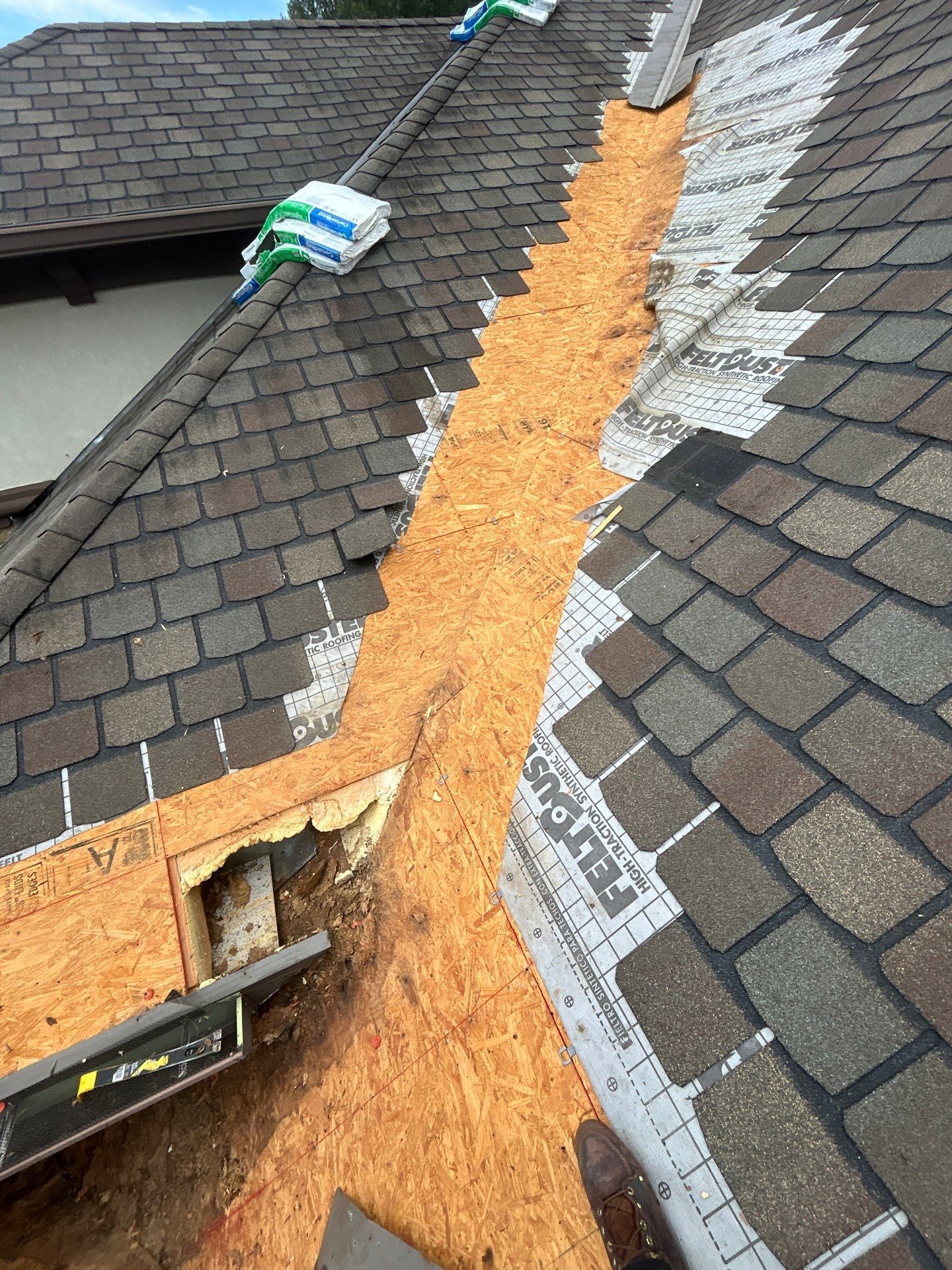 Roof Repair Missouri City by Roof Repair Services LLC