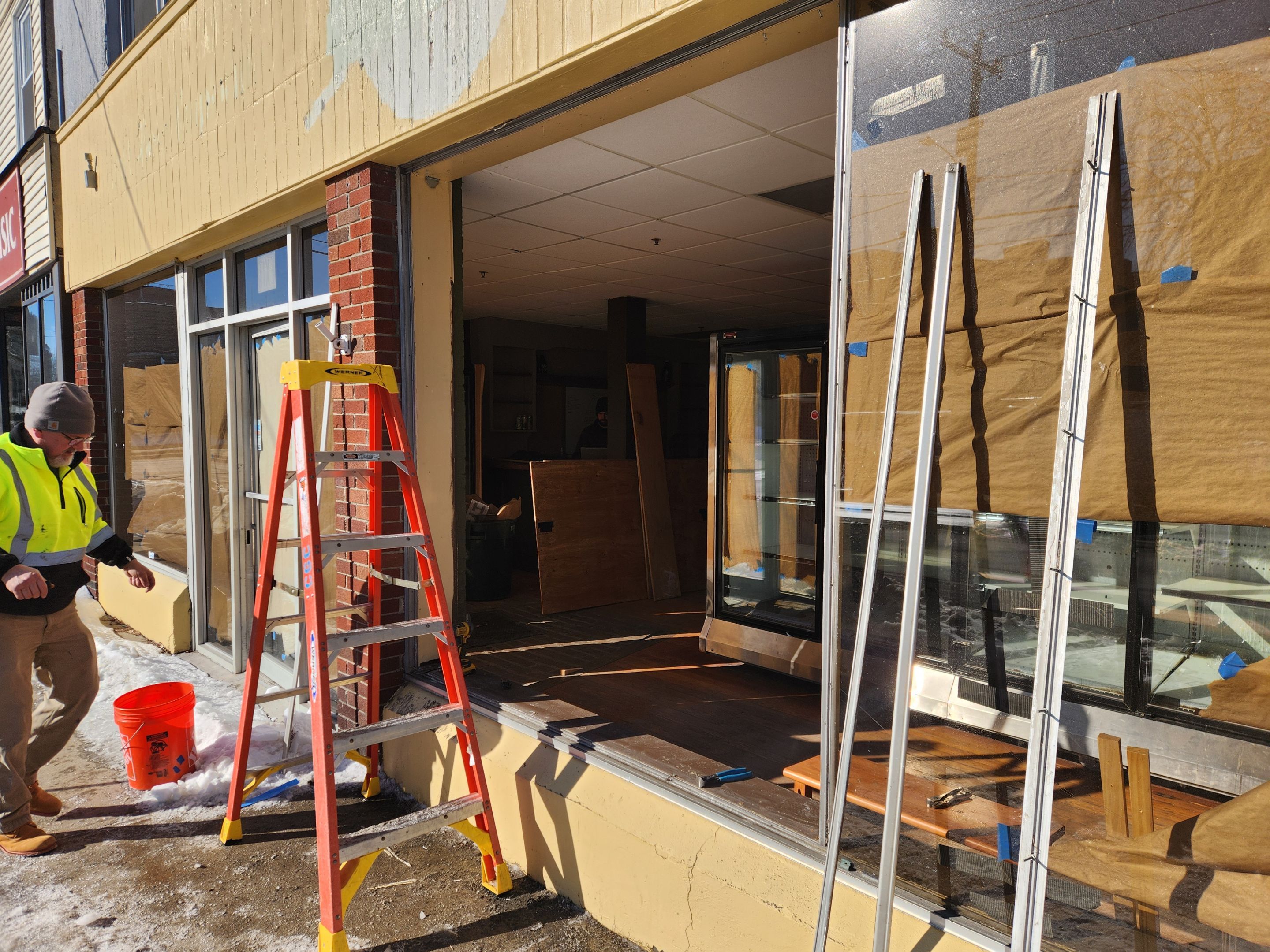 Large Glass Replacement using Tempered Insulated Glass by Cheshire Glass Company