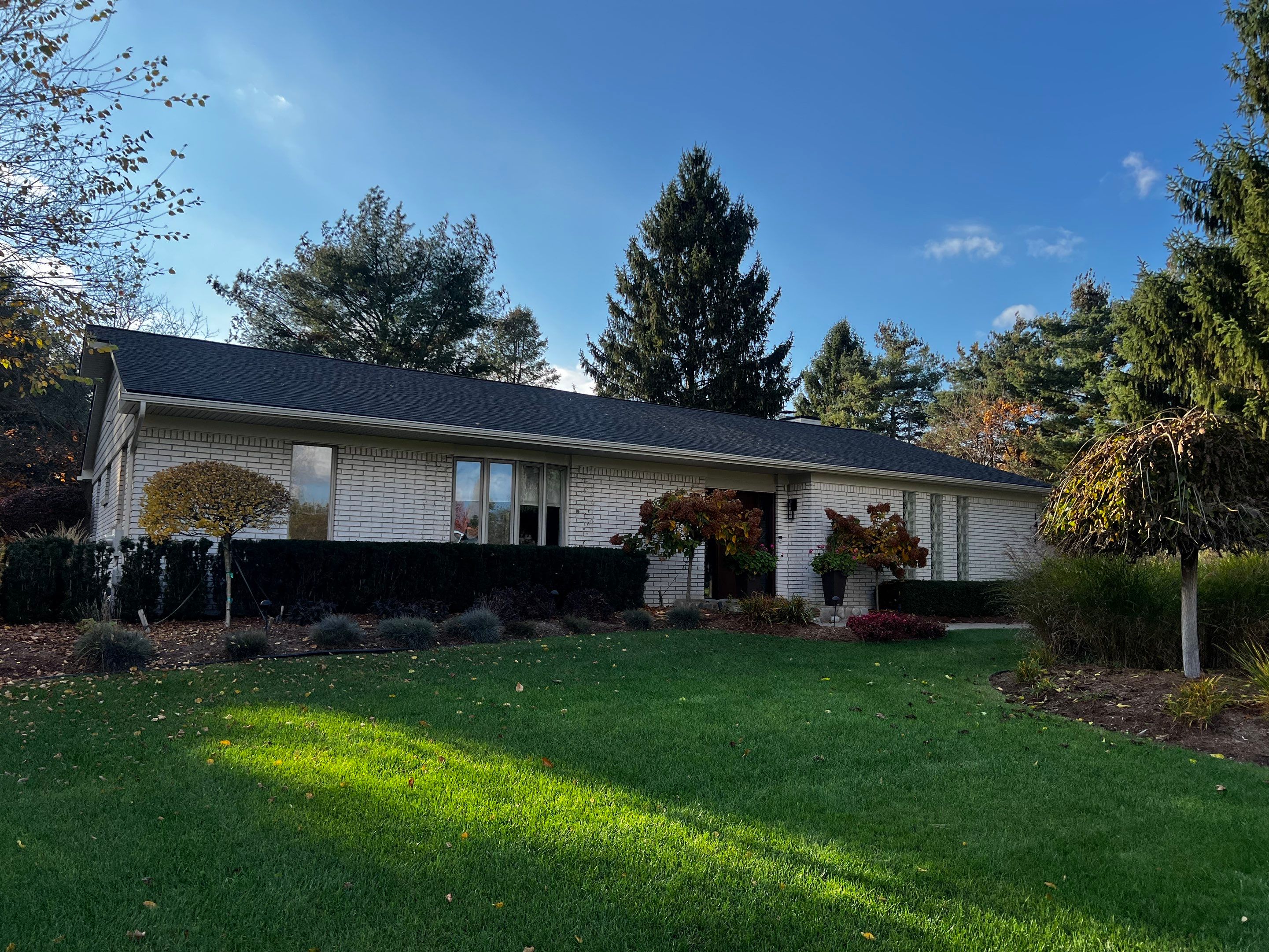 Siding & Roof Replacement by Bloomfield Construction & Restoration