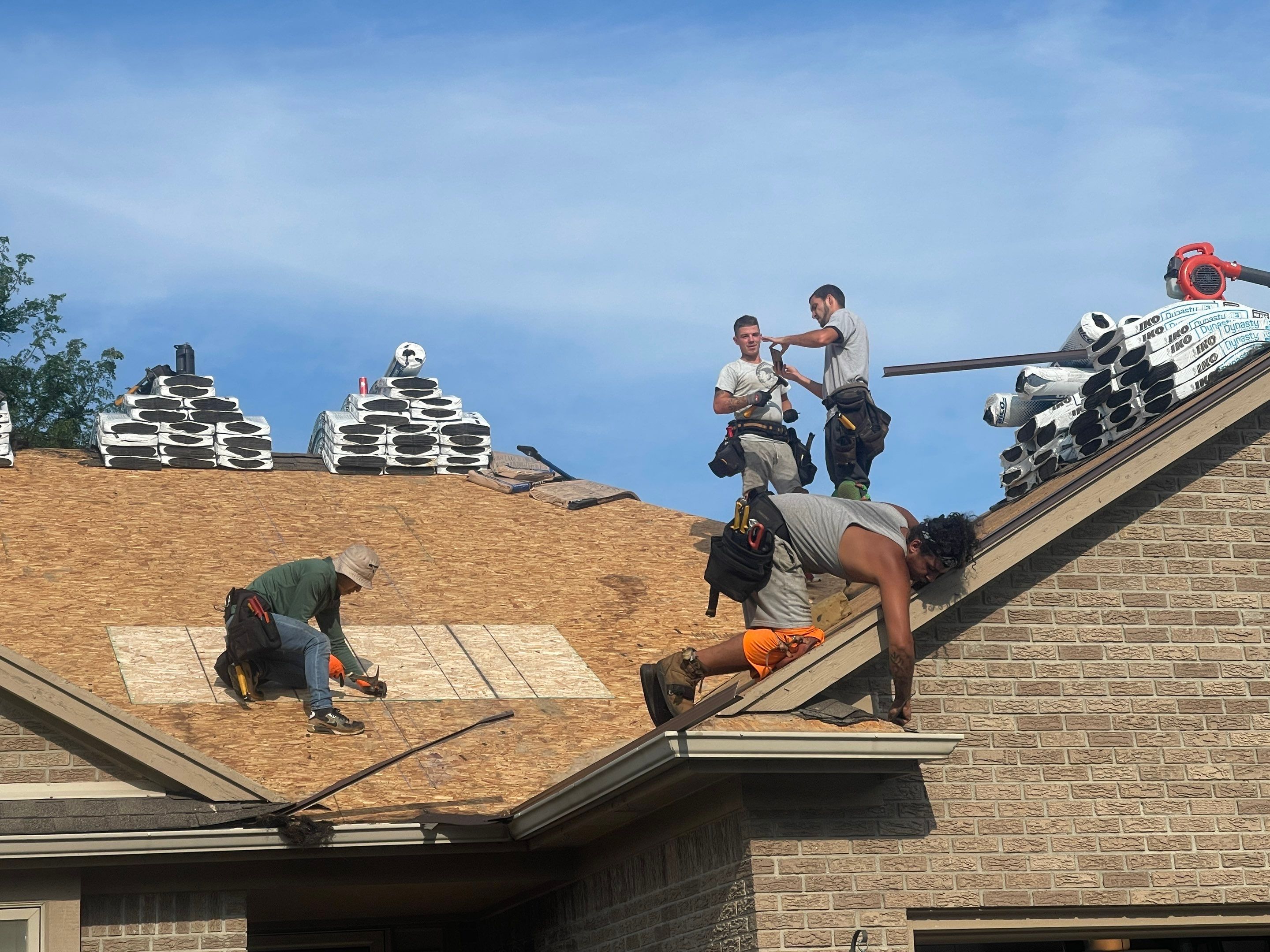 Residential Roofing Installation using IKO - Dynasty - Cornerstone by JNR Roofing LLC