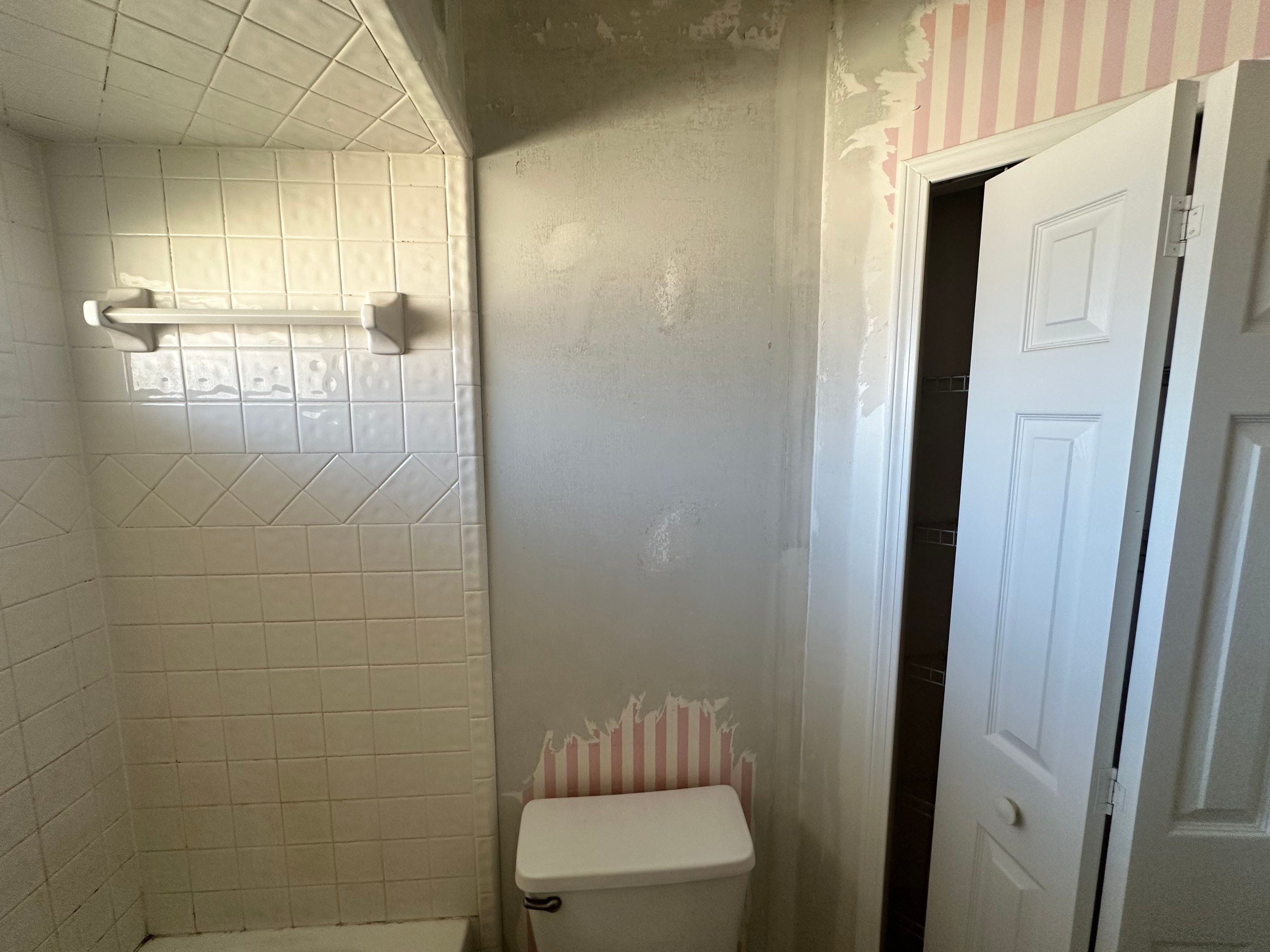 Full Bathroom renovations  by urban green energy llc