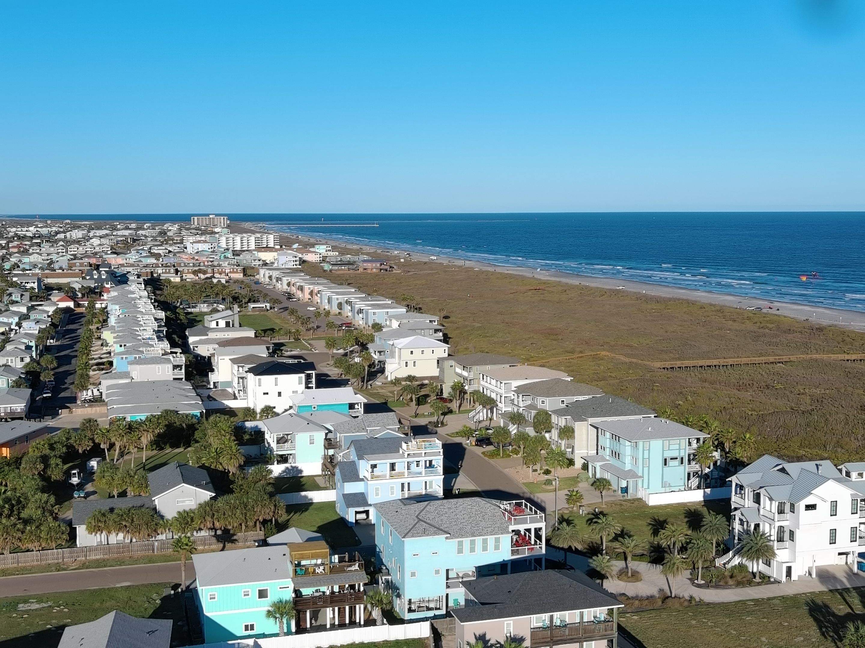Roof Top Clubhouse on the Beach by Bayfront Roofing and Construction