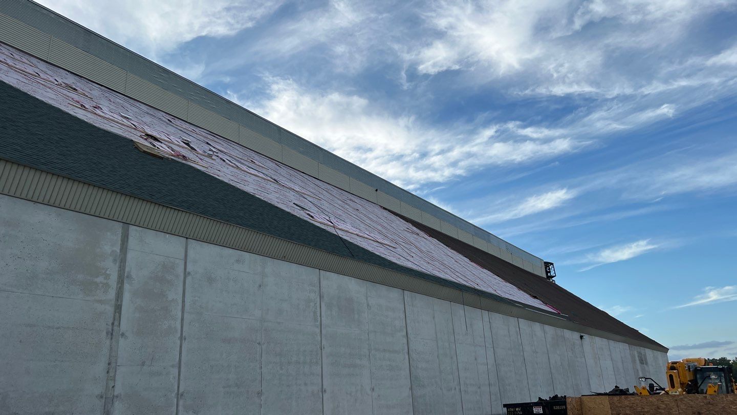 Commercial Roofing Installation using Duration Series Shingles - Chateau Green  by RoofX 