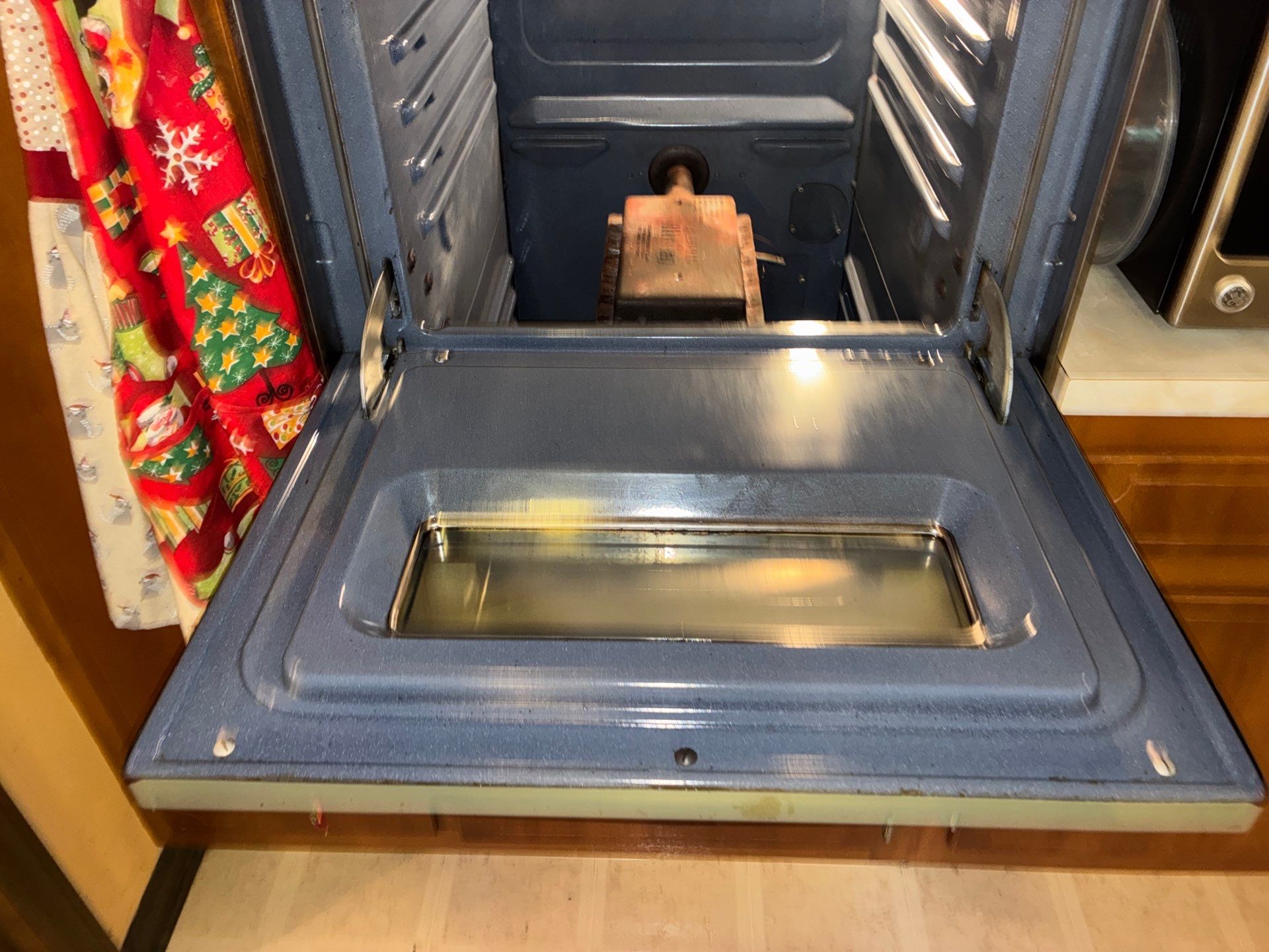 Caloric Wall Oven - Rivervale NJ by Belgrove Appliance Inc