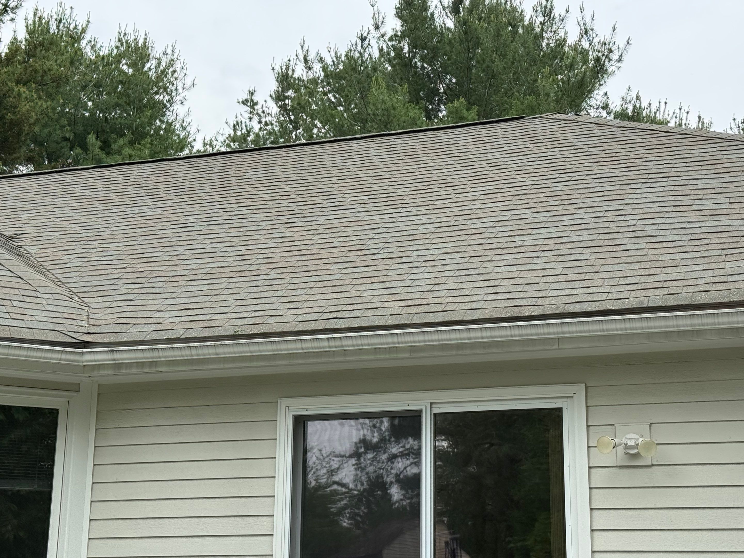 Asphalt Shingle Roof Replacement | Billerica, MA by Mighty Dog Roofing of Greater Middlesex County