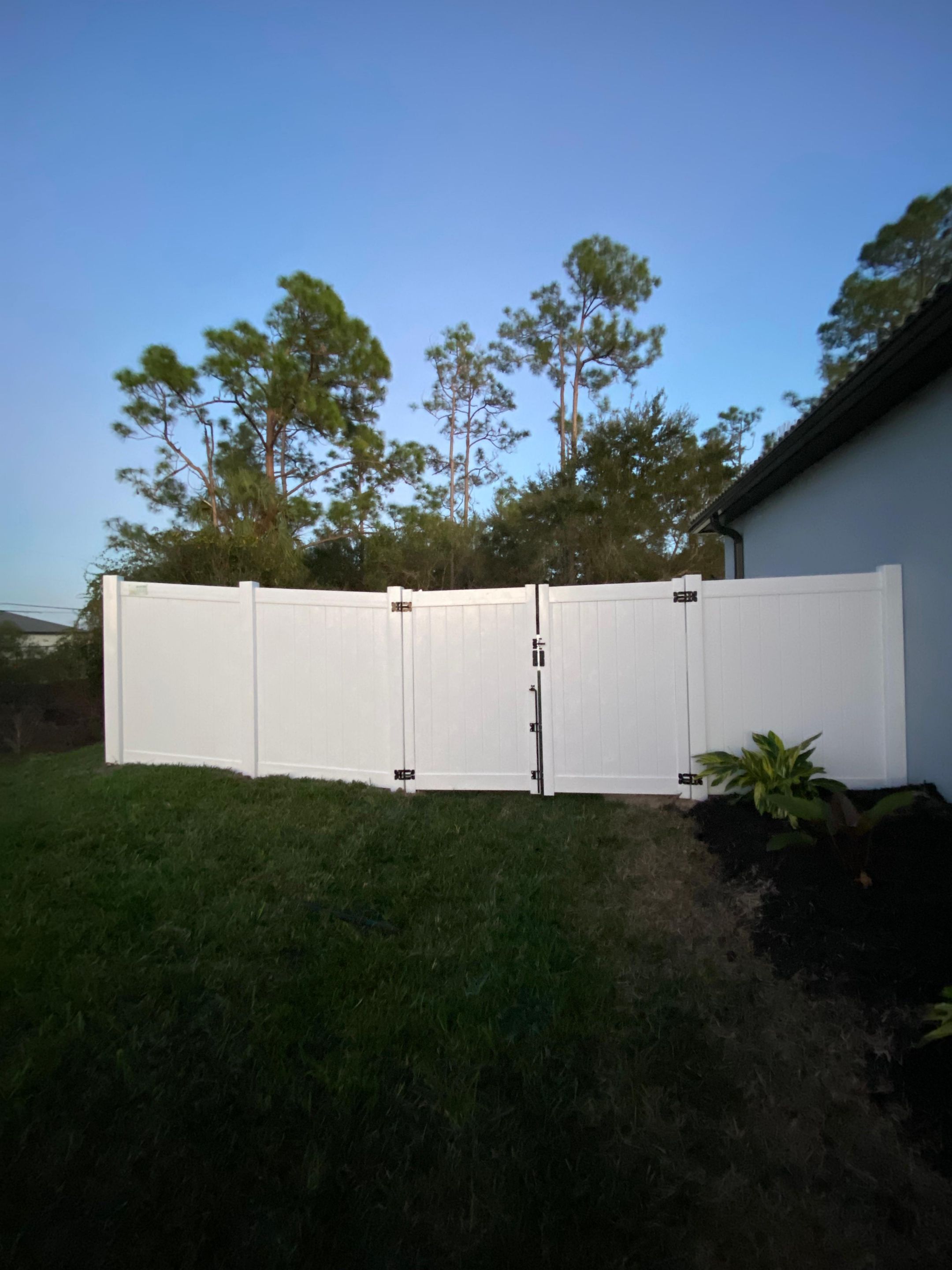 Vinyl Fence in Cape Coral by True Fence LLC