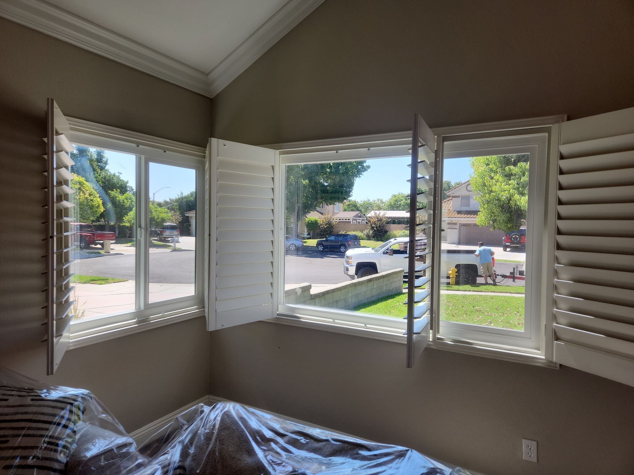 Window Installation using Milgard by American Window Company