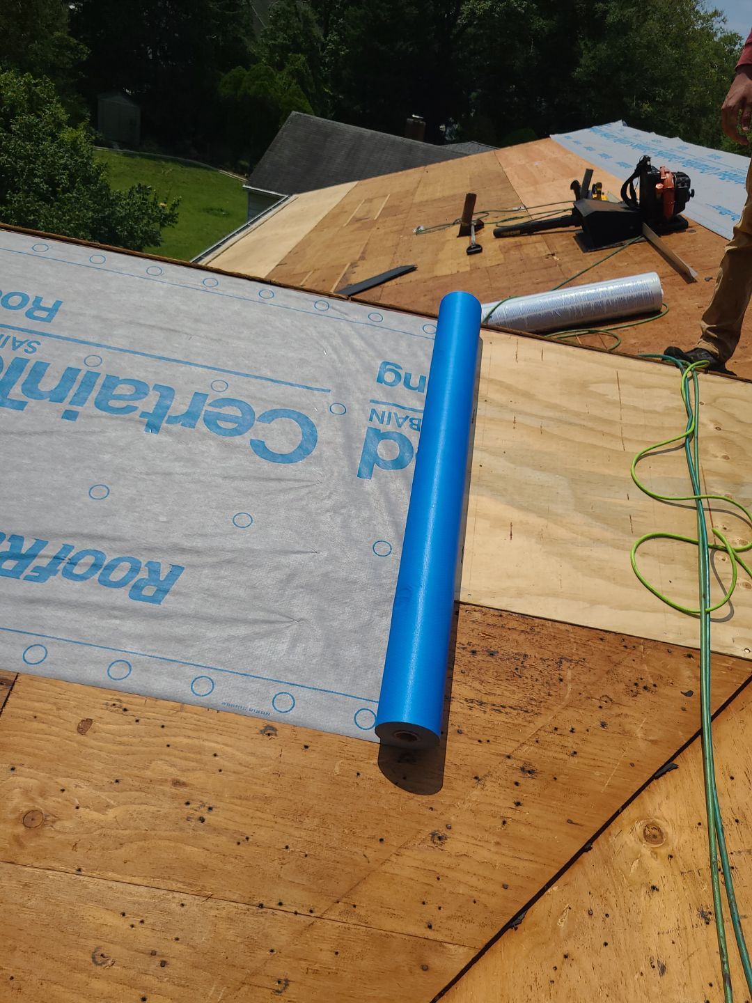 Arlington: Roof Replacement with CertainTeed Landmark Pro in Max Def Georgetown Gray by RM Banning, Inc.