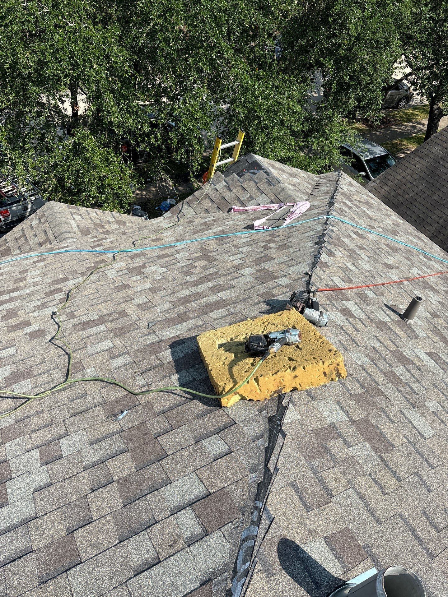 Residential Roofing Installation using Owen's Corning Duration (Lifetime) Shingles by Roof Repair Company