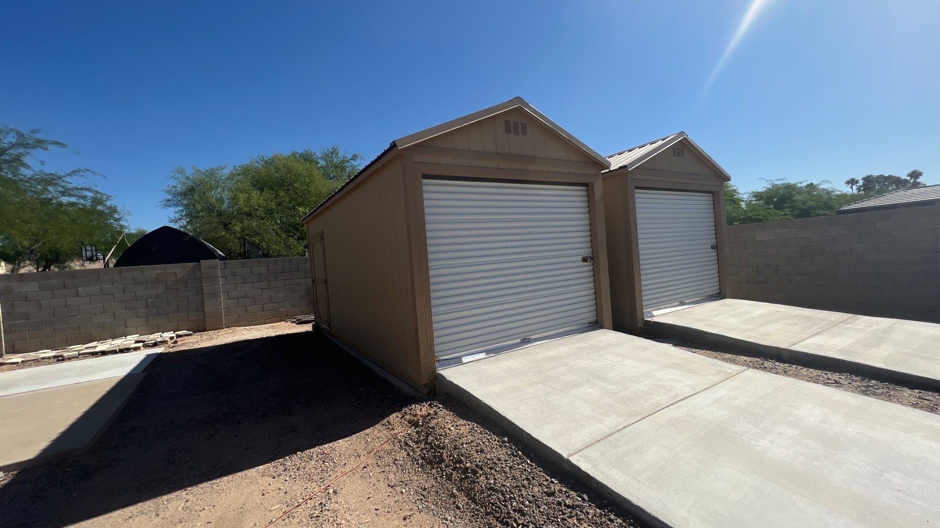 Ranch / Parapet Style; Single Family Home by Crash of Rhinos Painting & Garage Floors