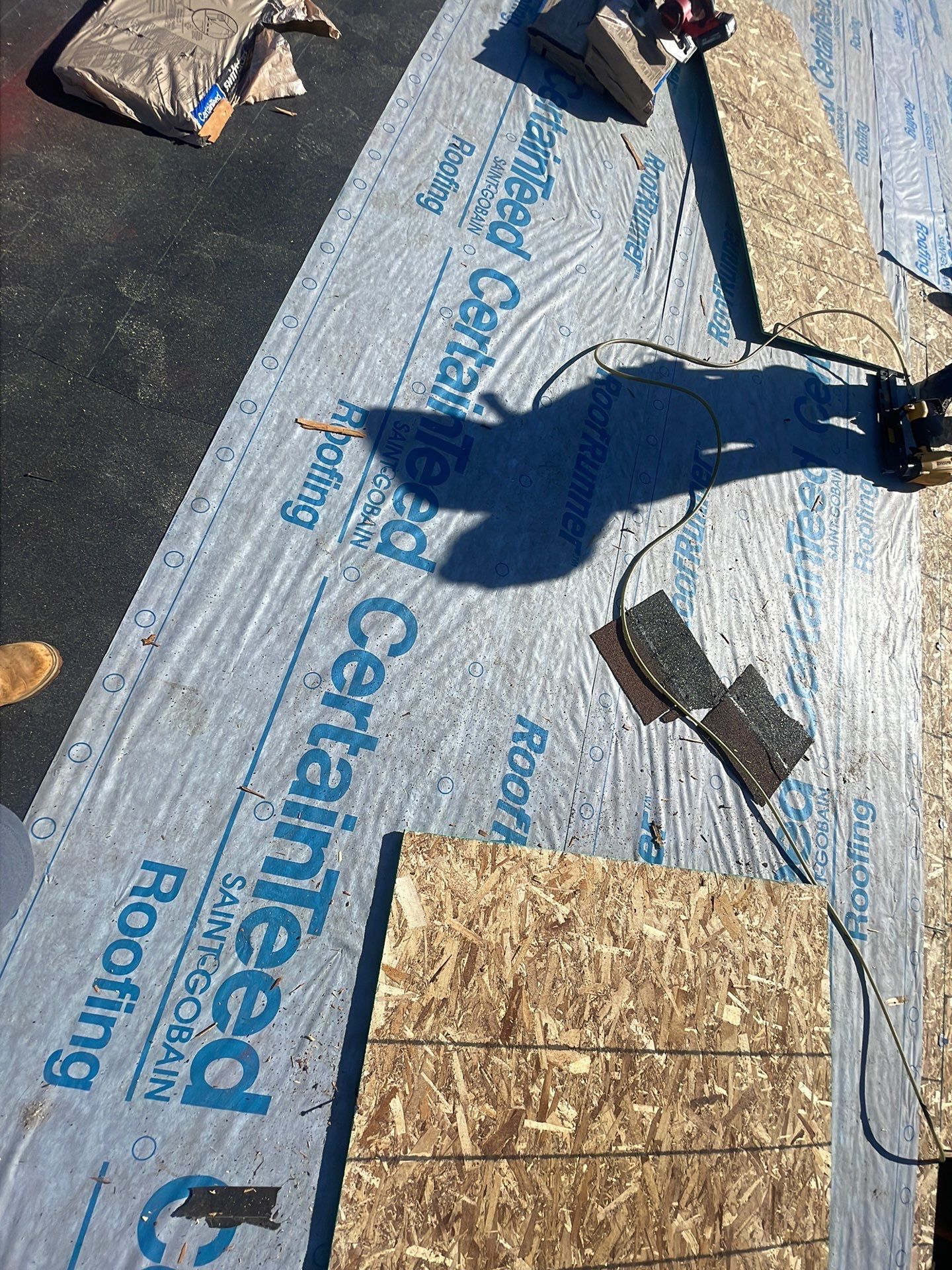 Roof Replacement using CertainTeed Landmark by 180 Contractors