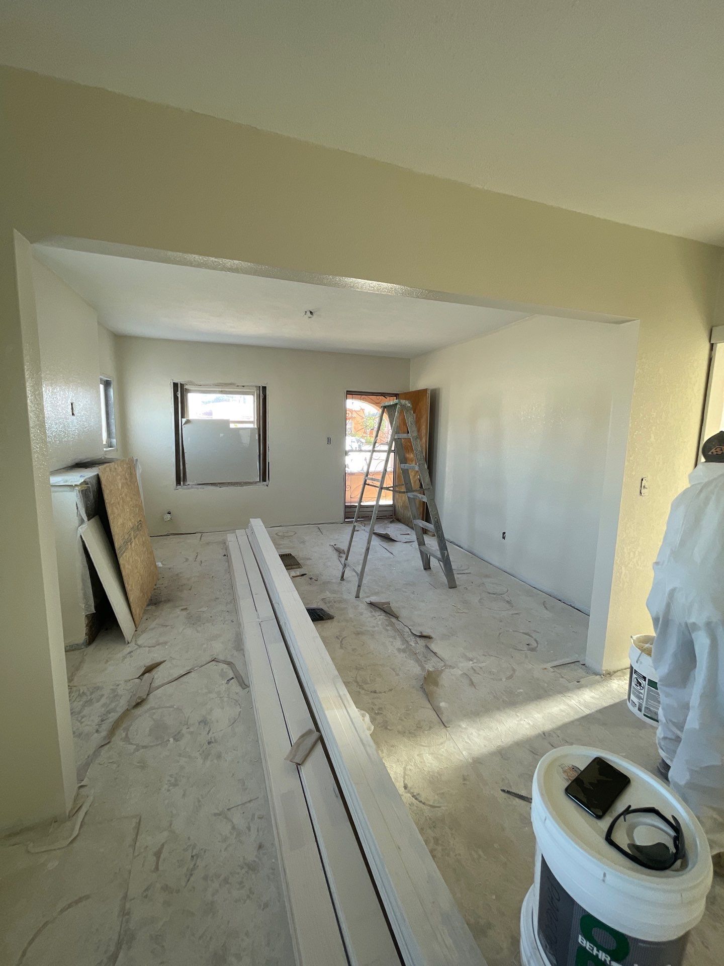From Drab to Fab: A Spectacular Home Renovation by Castro Brothers Solutions