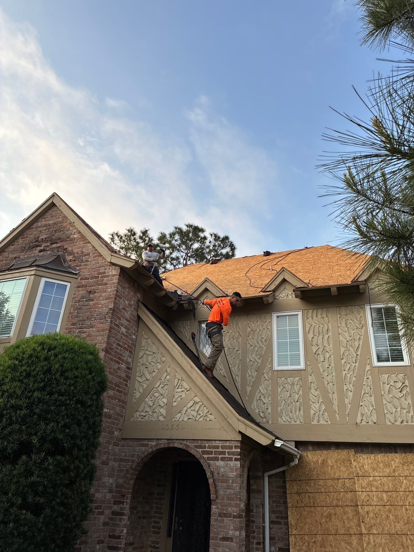 Roof Replacement in Houston TX by Roof Repair Company