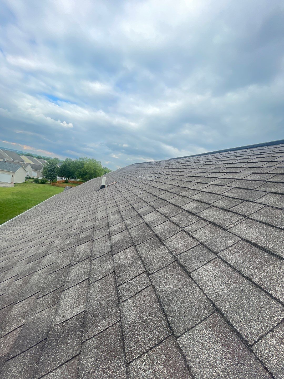 roof replacement using Onyx Black Durations by WIW Enterprises Inc