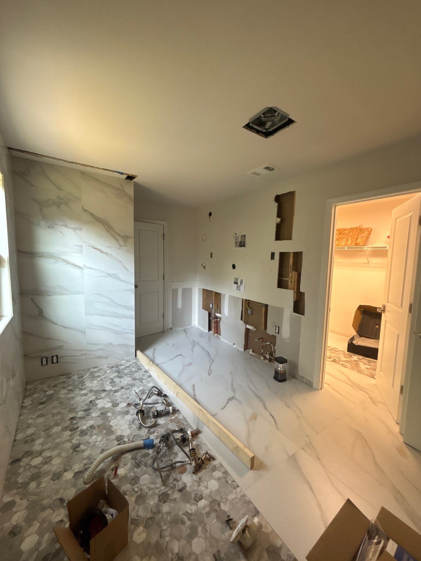 Master bathroom renovation by Prudencio