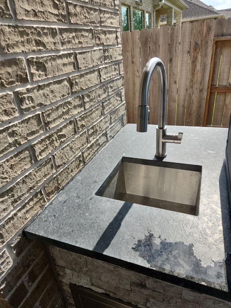 Summer Kitchen in Conroe, TX by SophAlx LLC