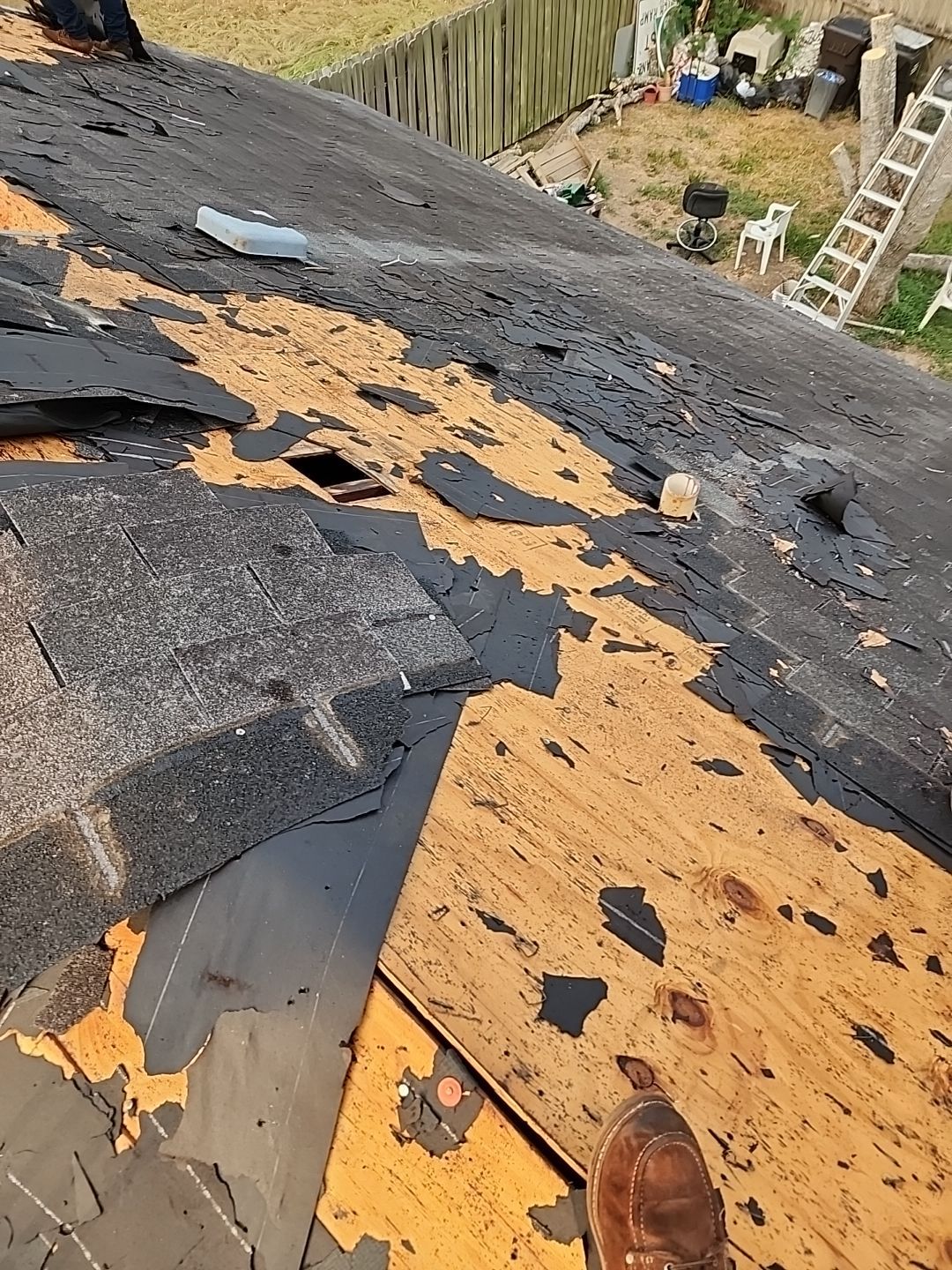 Residential Roofing Installation using Owen's Corning Duration (Lifetime) Shingles by Roof Repair Company