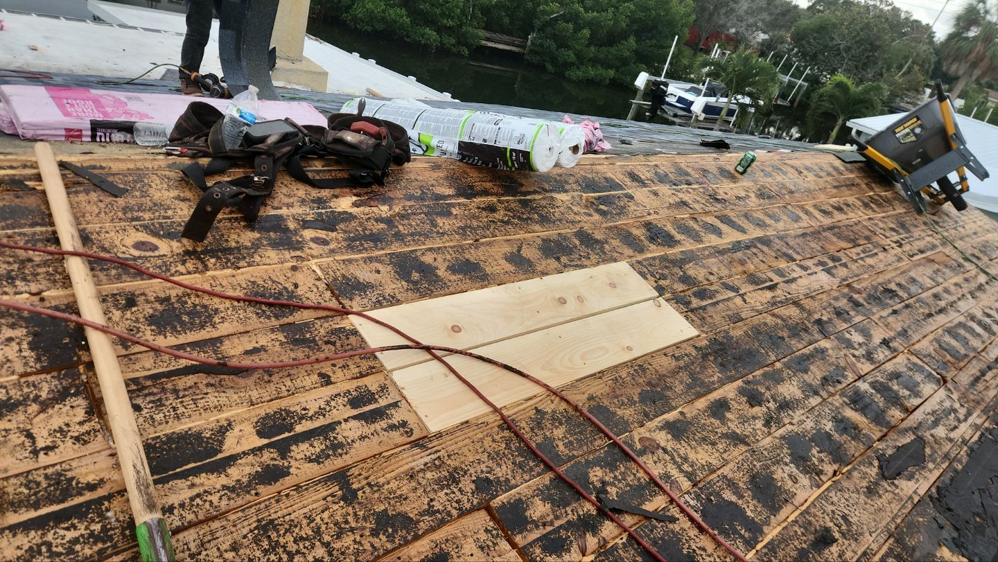 Project in St. Petersburg 33703 by Mitchell Roofing Company LLC 