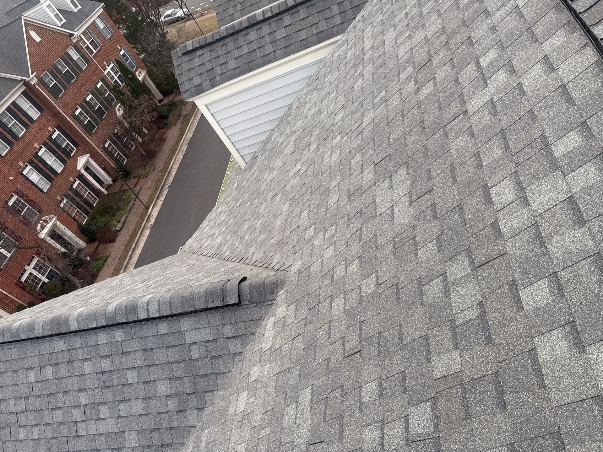 Alexandria: Residential Roof Replacement with CertainTeed Landmark in Georgetown Gray by RM Banning, Inc.