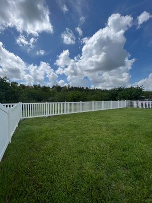 Ruskin, FL 6ft. Tall White Vinyl Privacy with 4ft. Tall White Vinyl Spaced Picket Fence