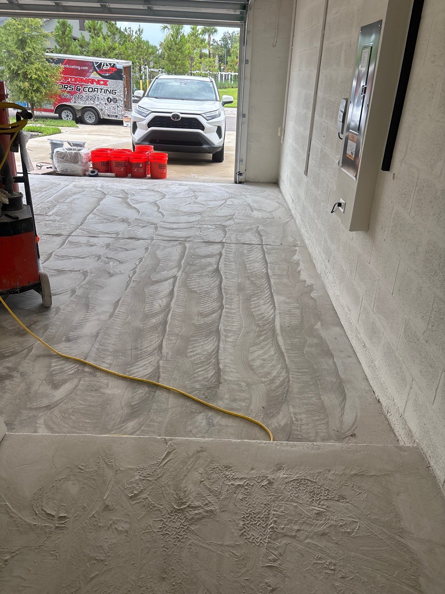 Flake Epoxy Garage Floor Coating System in Zephyrhills by Performance Floors & Coating