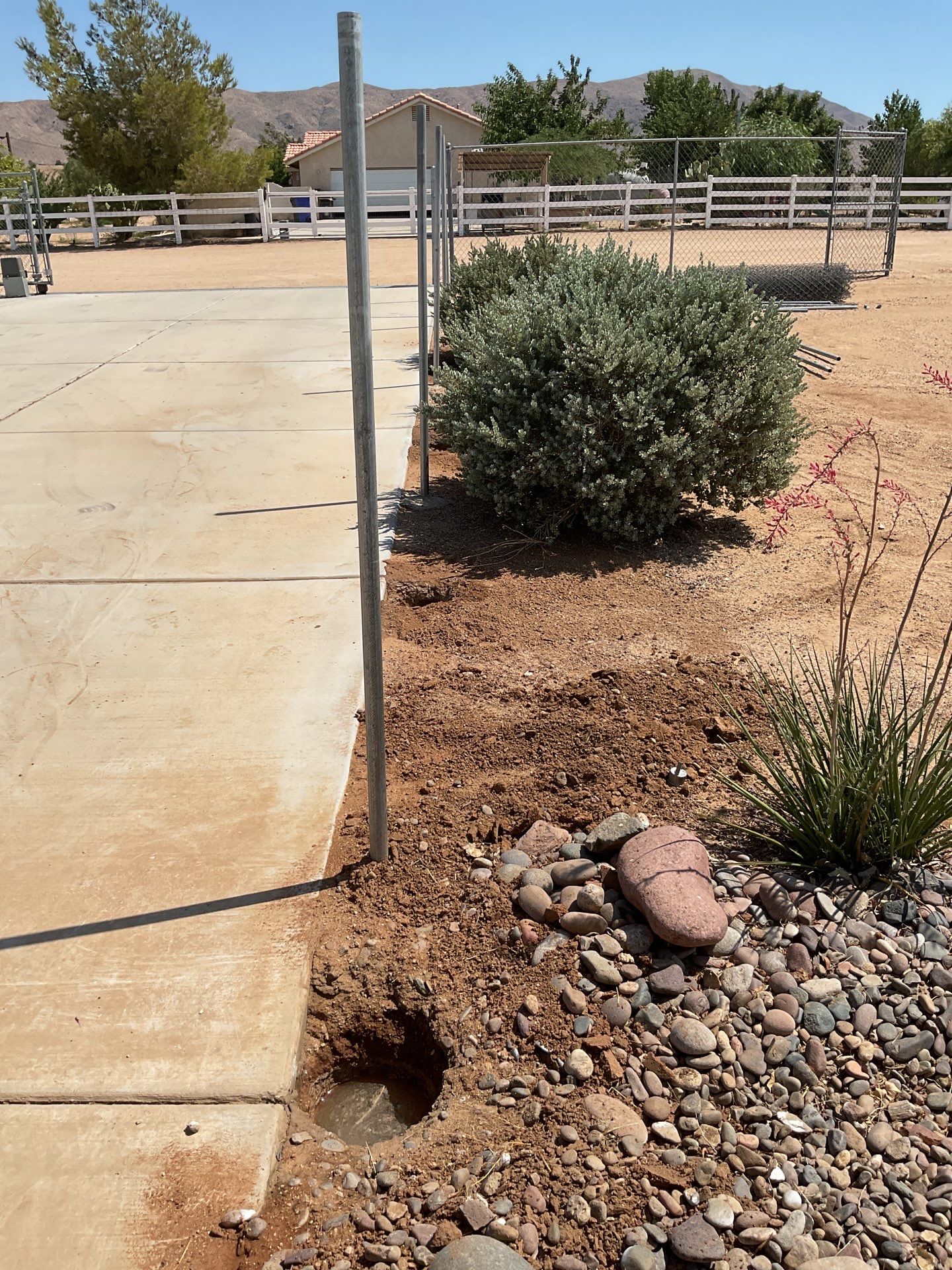 Fence Installation using Vinyl by Fence Guys Inc. 