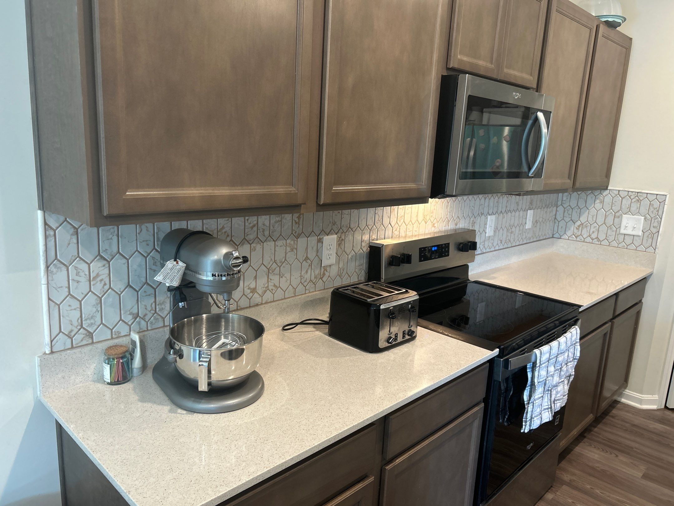 Calacatta Grey Picket Tile Backsplash Installation in Shelbyville by Footprints Floors Kentucky