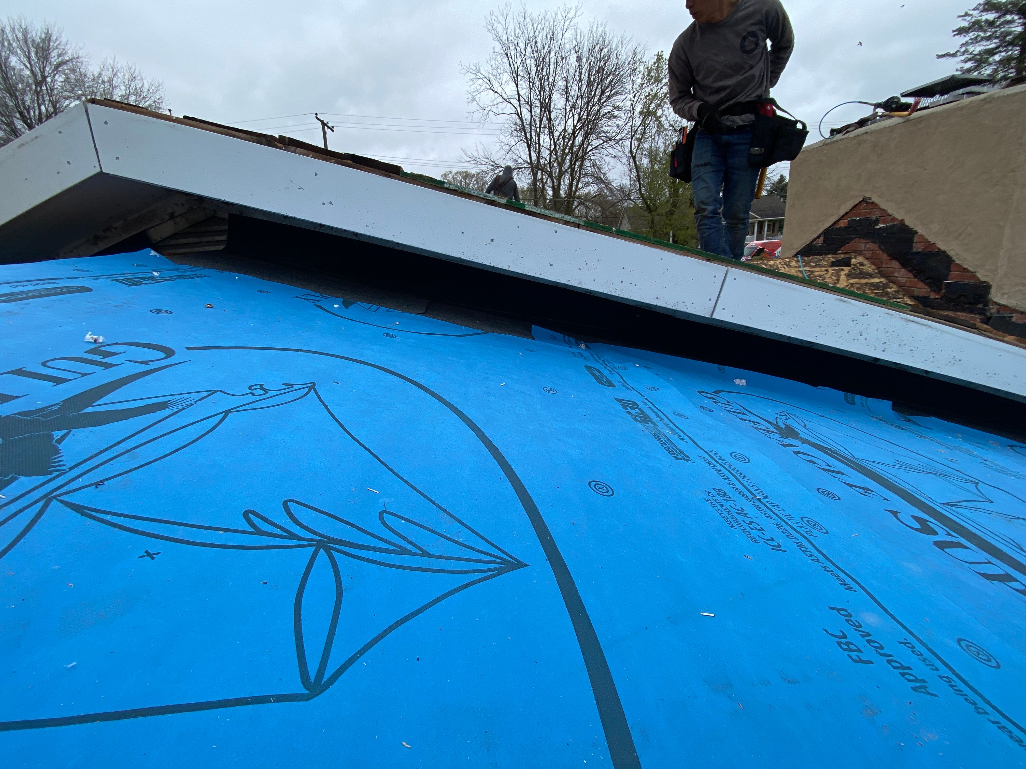 Roof Replacement using CertainTeed Landmark by 180 Contractors