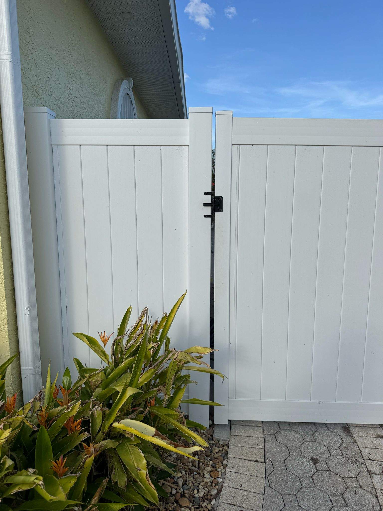 Vinyl Privacy Fence and Porch Railing Installation in Port Charlotte by True Fence LLC