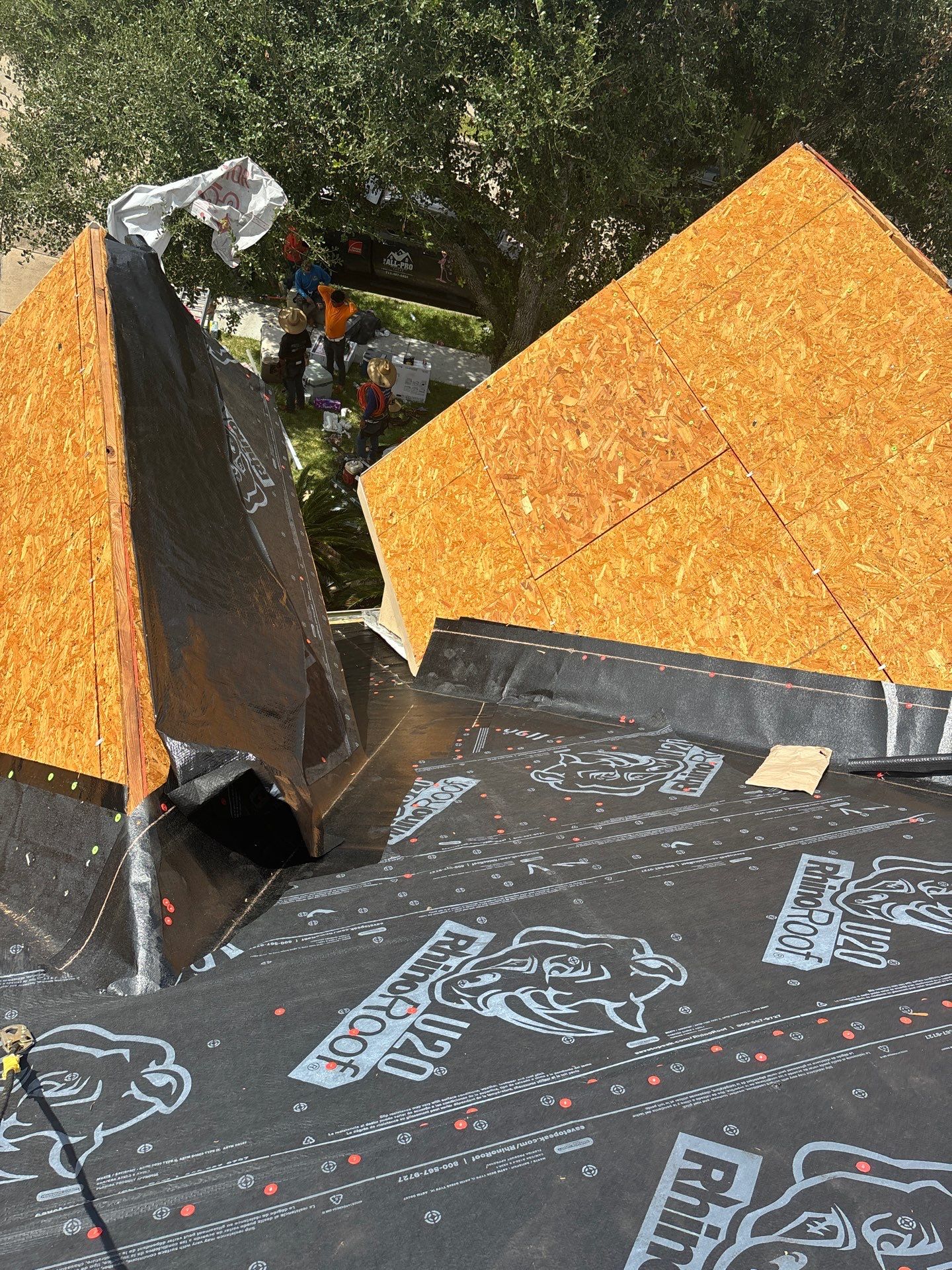 Residential Roofing Installation using Owen's Corning Duration (Lifetime) Shingles by Roof Repair Company