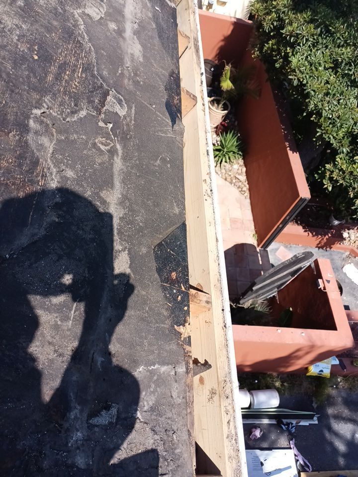 Island Tile Exorcist by Bayfront Roofing and Construction