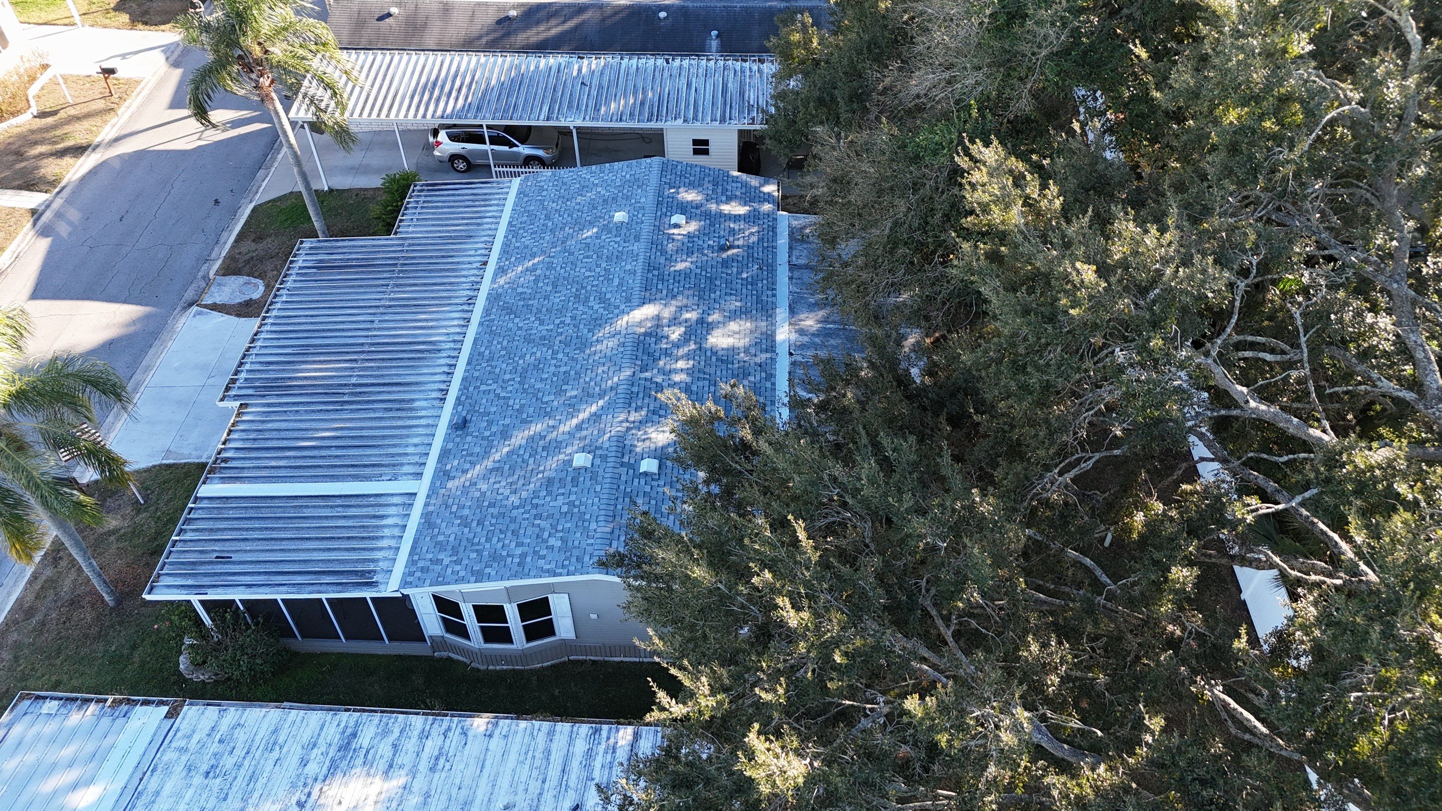 Roof Replacement in Valrico, FL by Shingle Masters Roofing