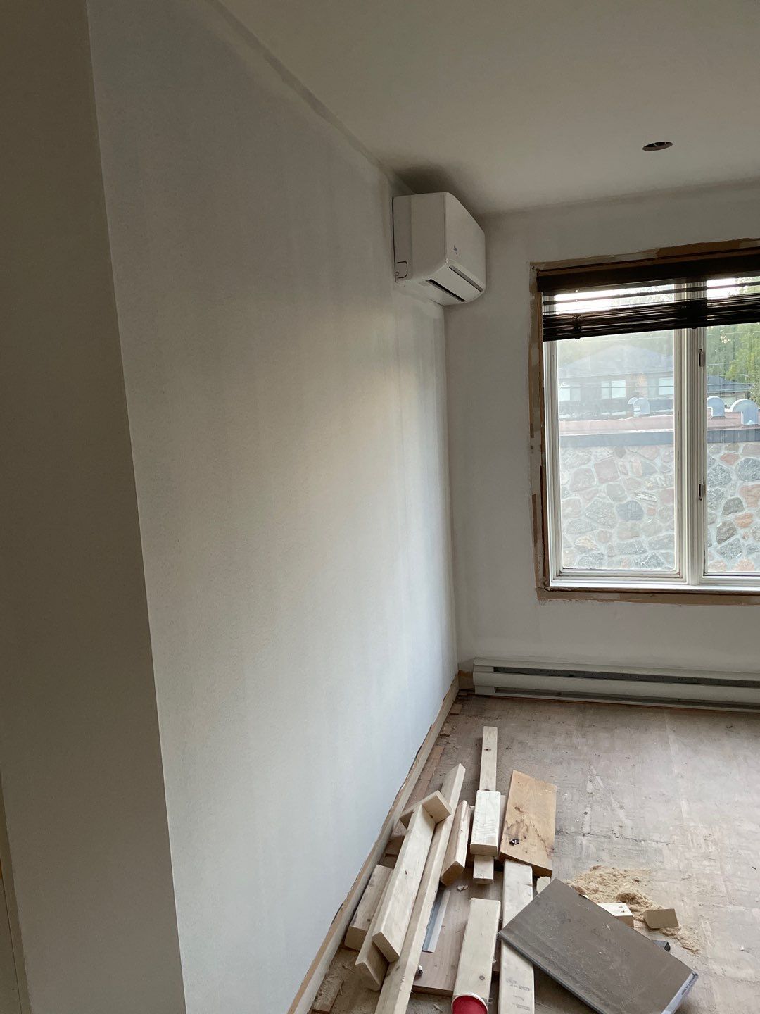 Interior painting  by Eco-Nature Construction Inc.