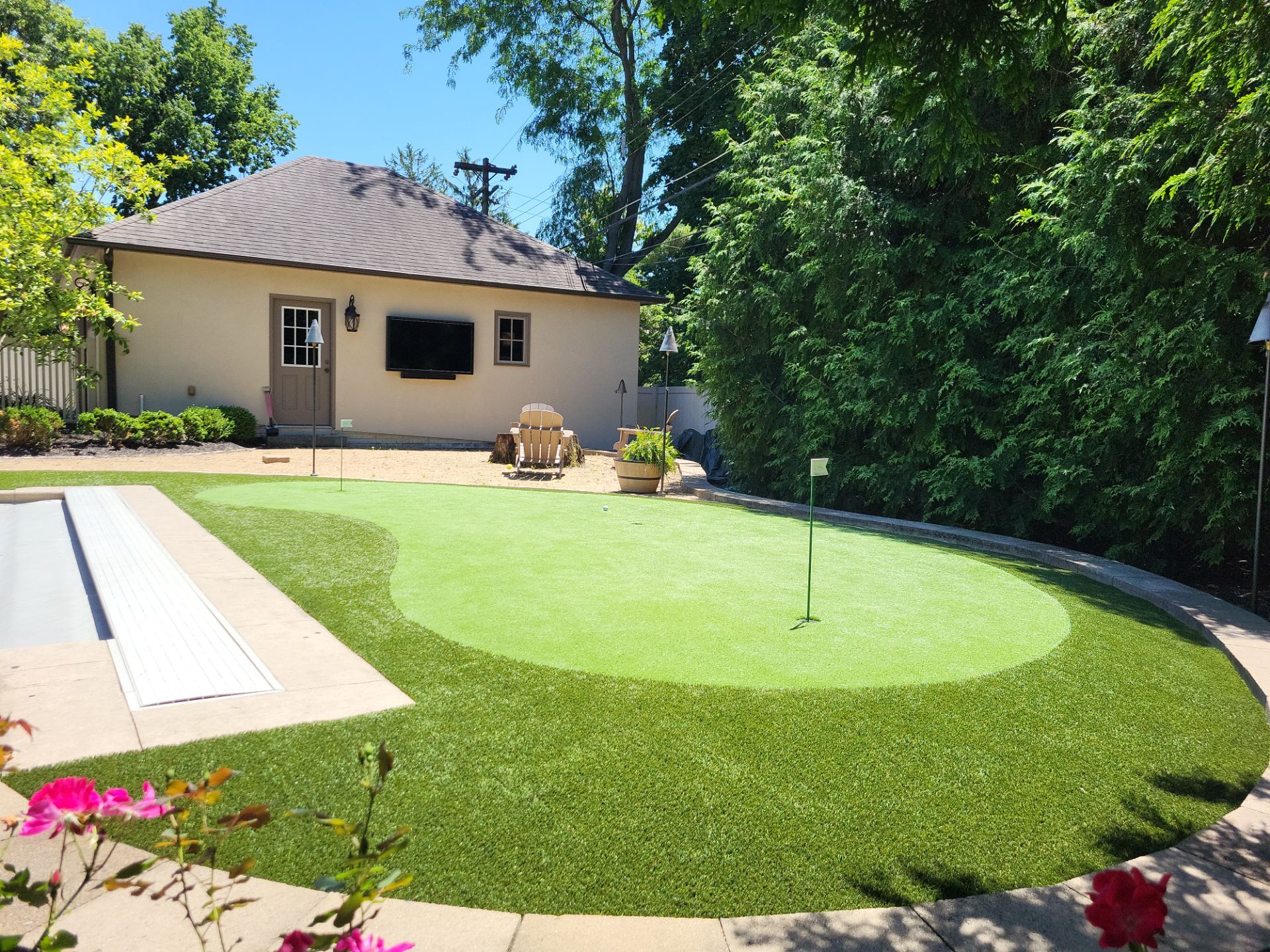 Residential Putting Green Maintenance in Columbus, OH by Southwest Greens Midwest