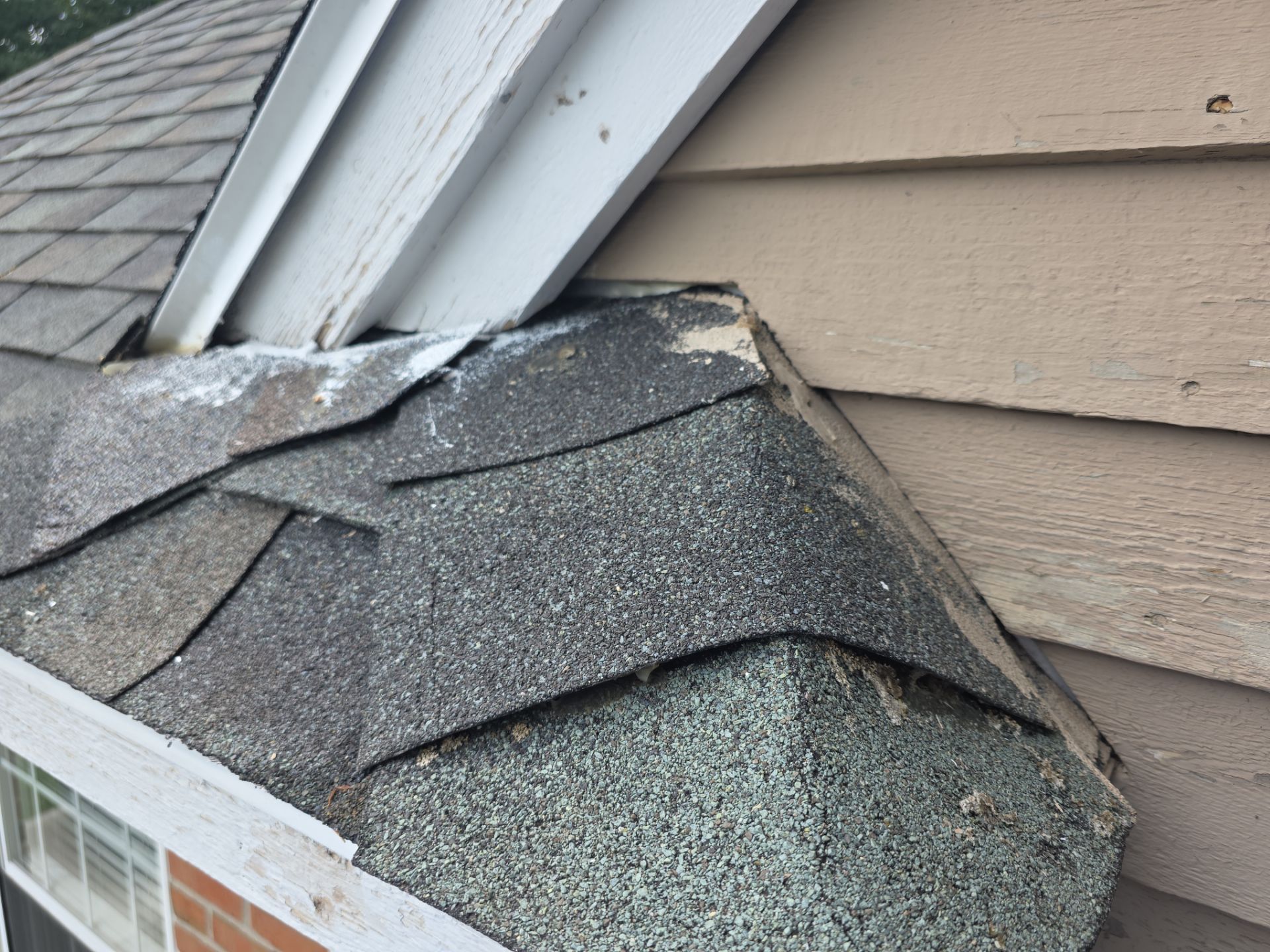 Exterior House Painting in Spring Lake, MI by Gordon Painting