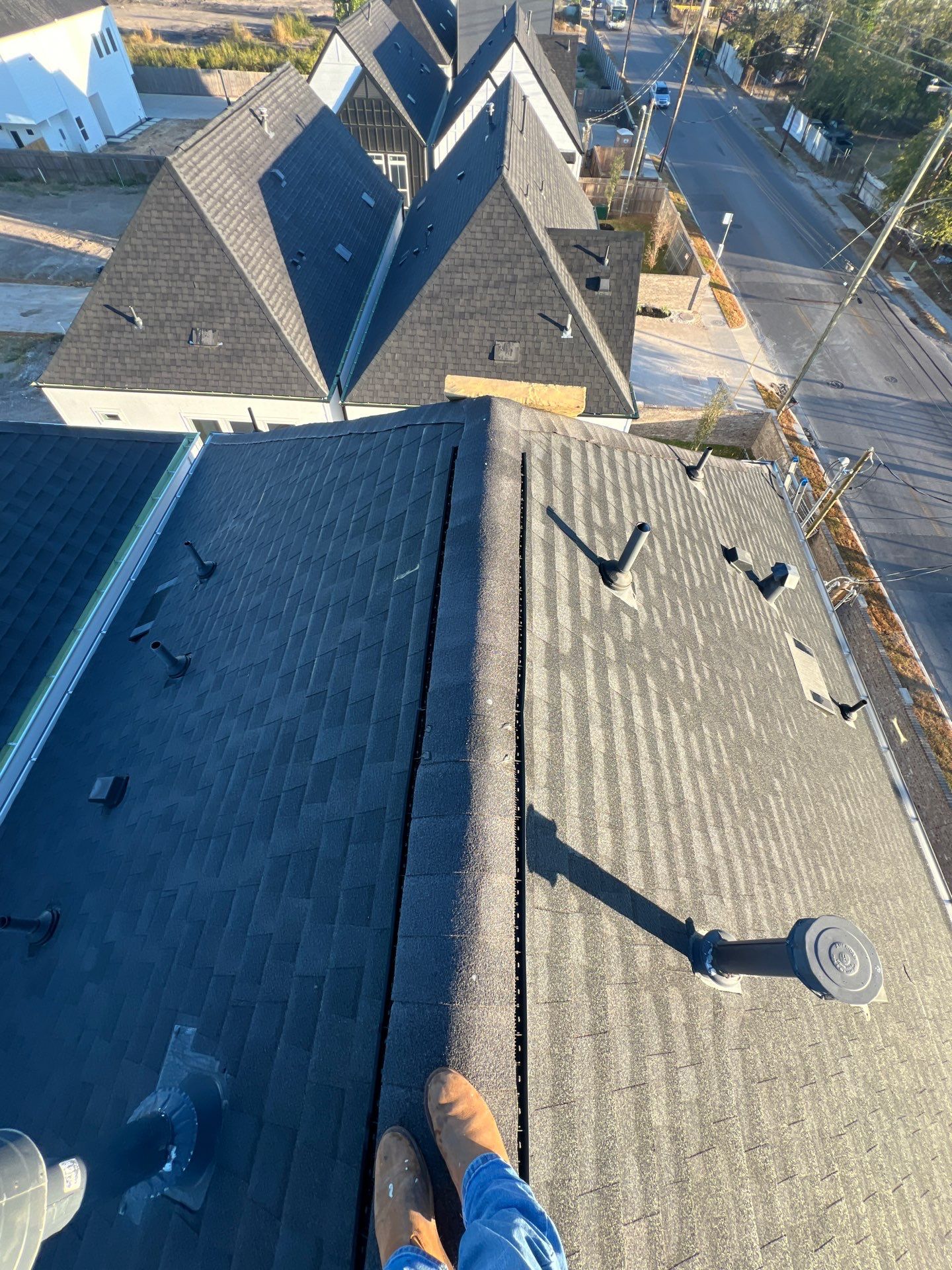 Hail Damage using Owen's Corning Duration (Lifetime) Shingles by Roof Repair Company