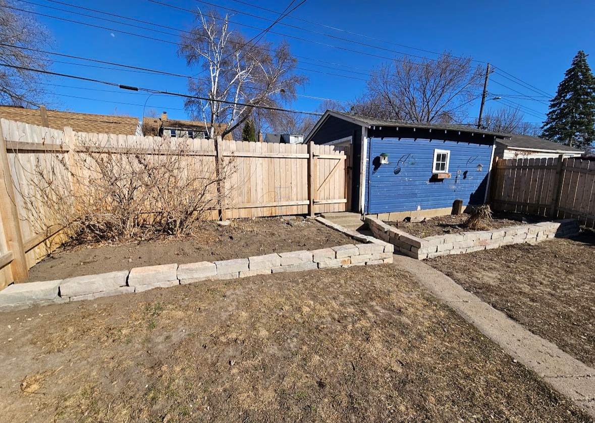 Retaining Wall by Sota landscaping