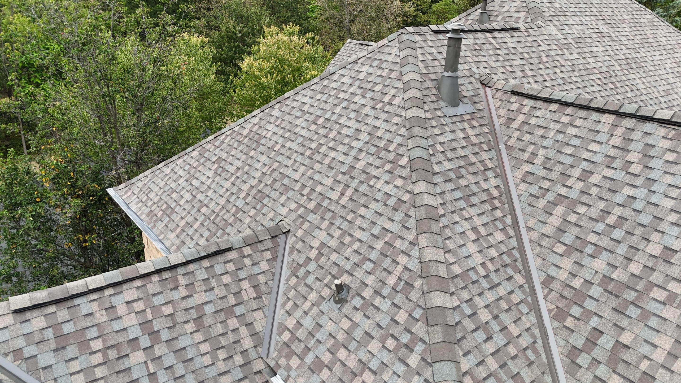 Certainteed Northgate ClimateFlex Weathered Wood by Assured Restoration