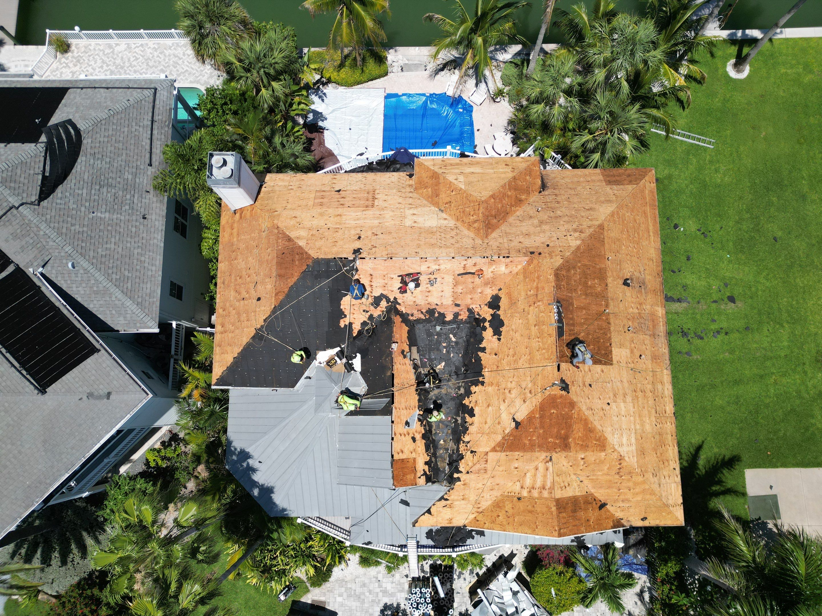 Dove Gray Standing Seam by Reimagine Roofing